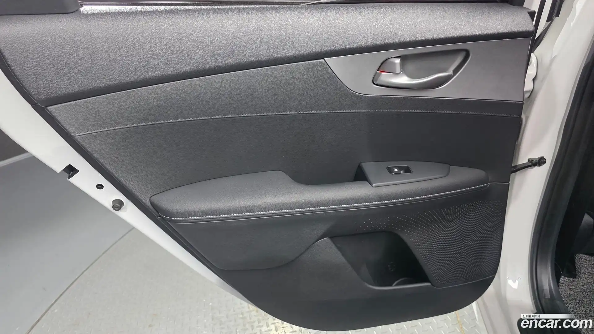 K3 Kia 2019.11-INNER-035