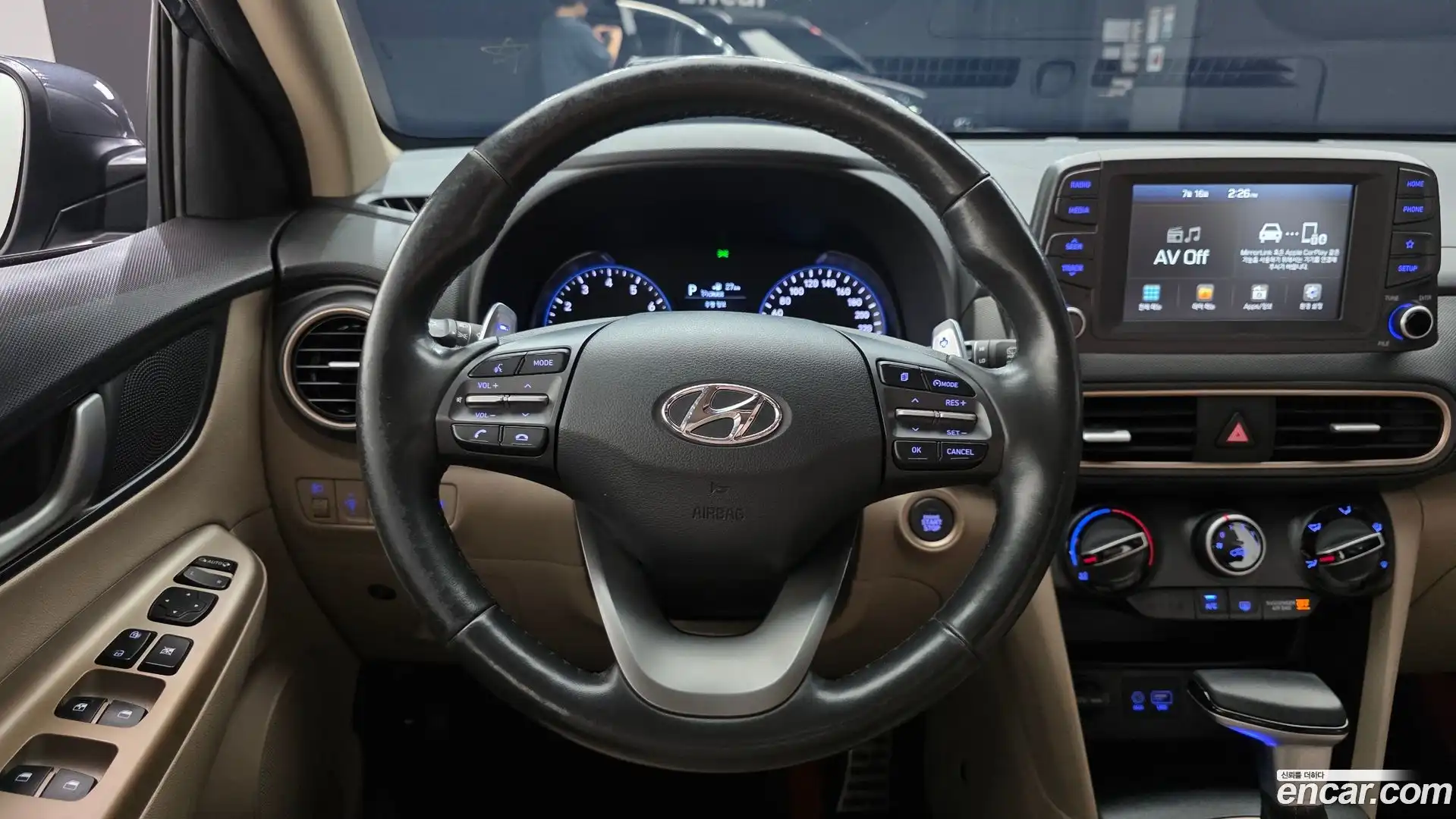 Kona Hyundai 2018.3-OPTION-017
