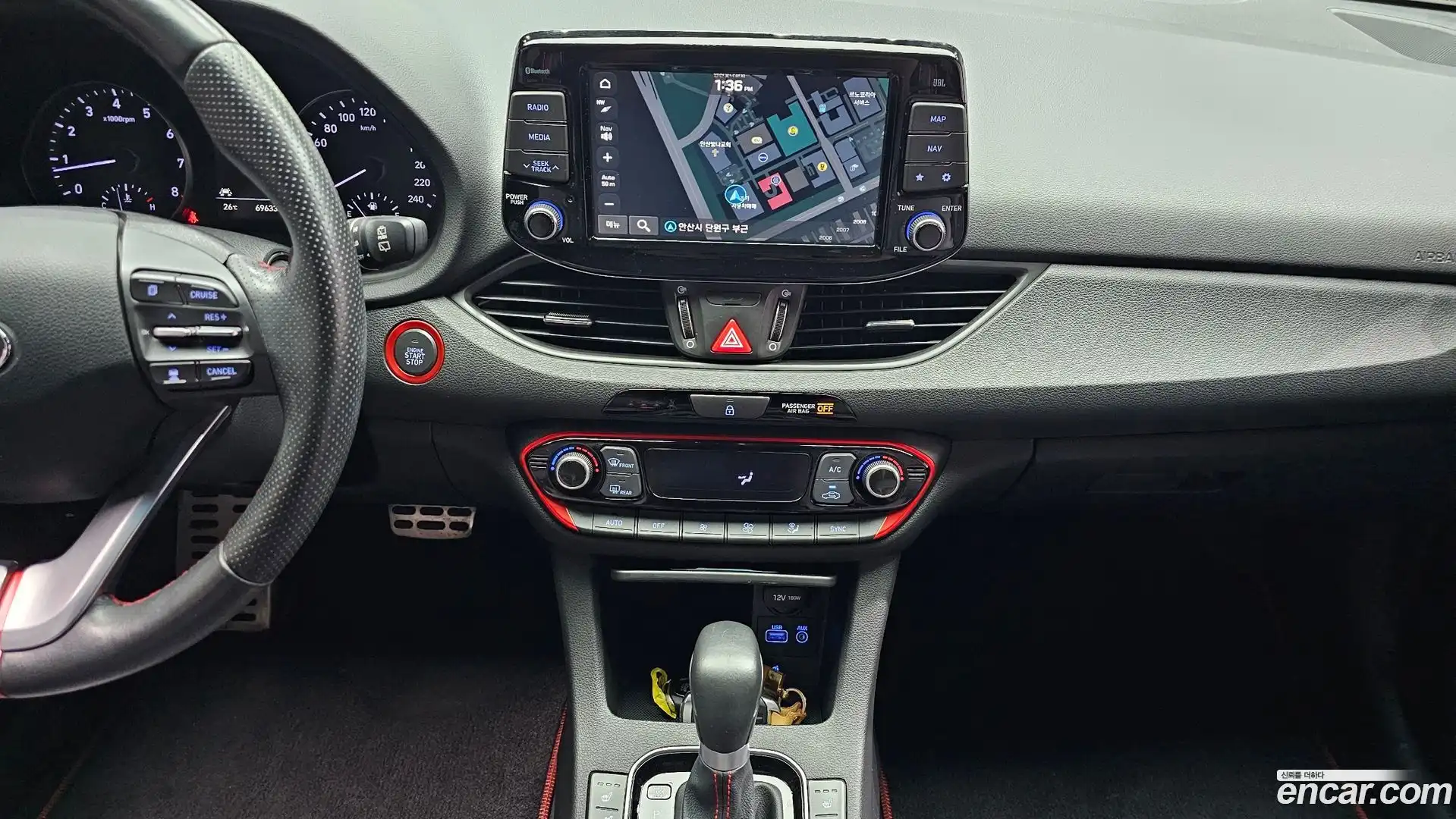 i30 Hyundai 2018.8-OPTION-021