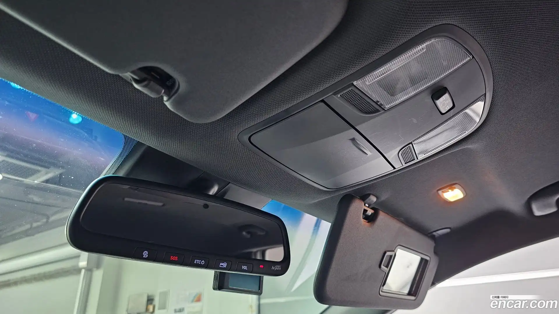 i30 Hyundai 2018.8-OPTION-022