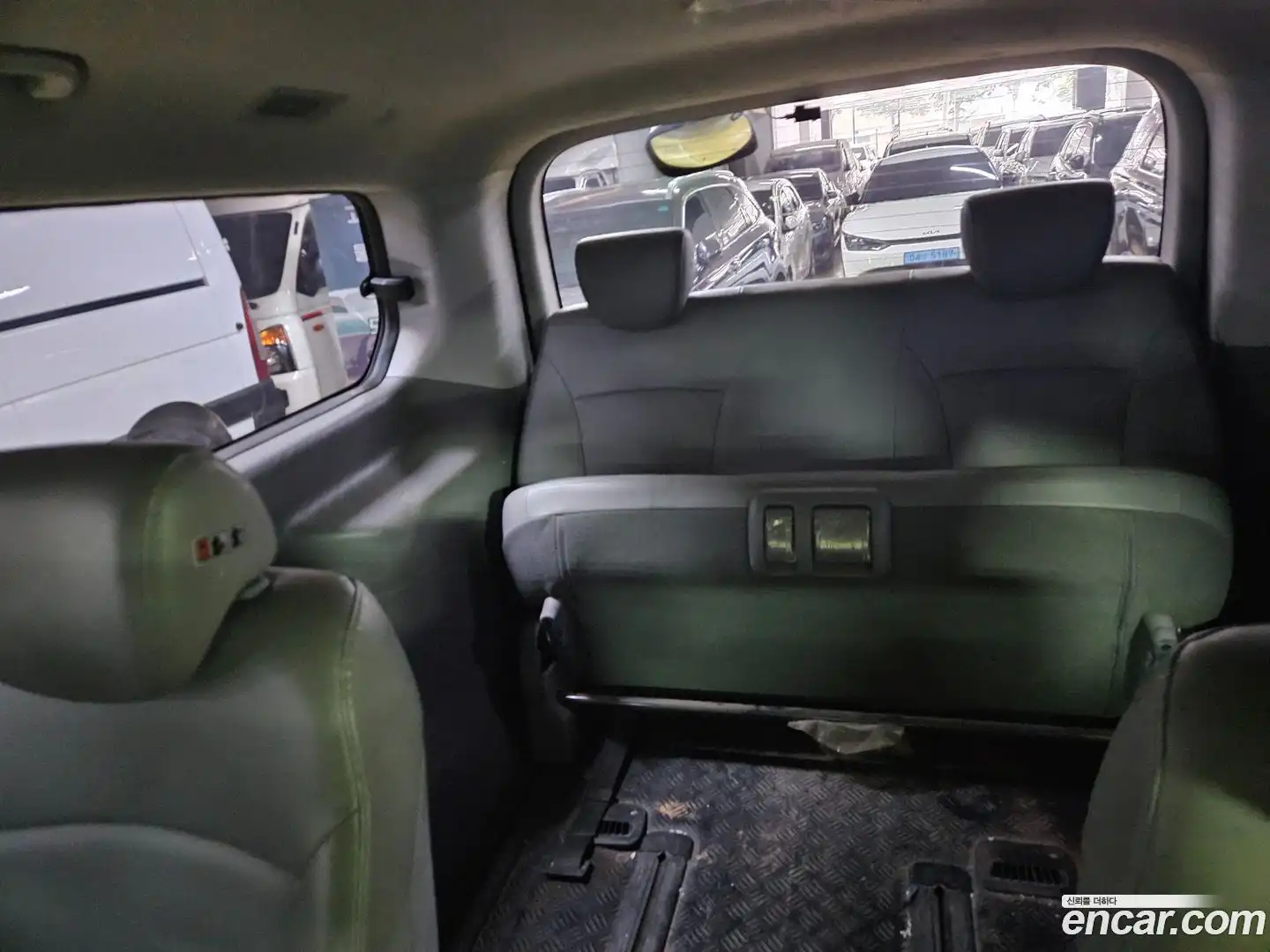 Starex Hyundai 2015.6-INNER-007