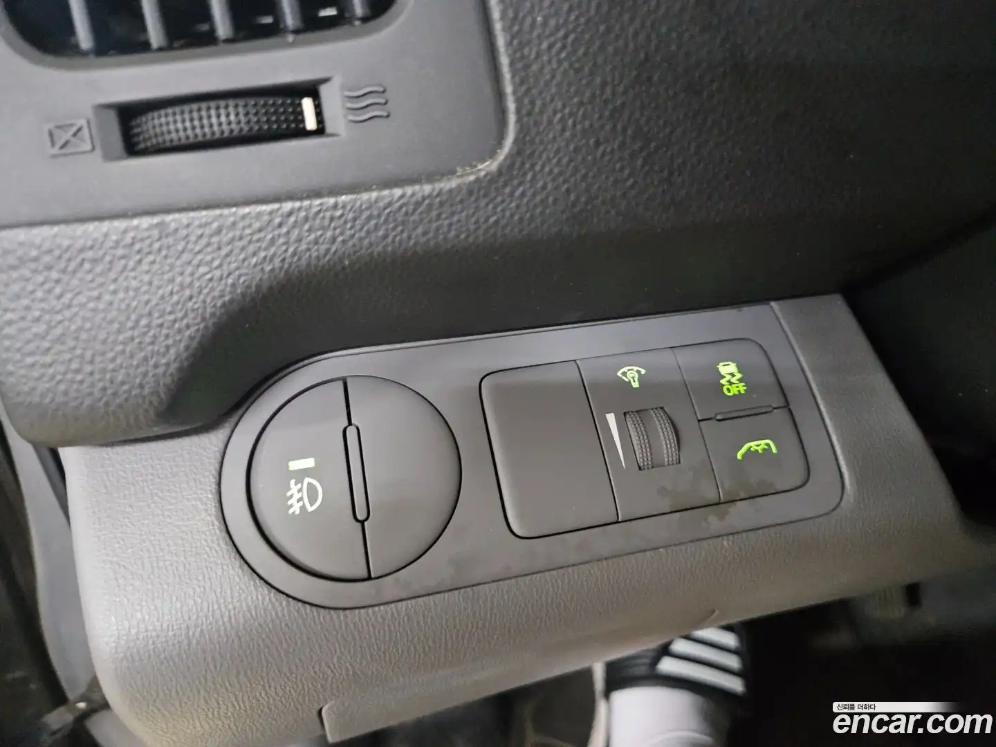 Starex Hyundai 2015.6-OPTION-018