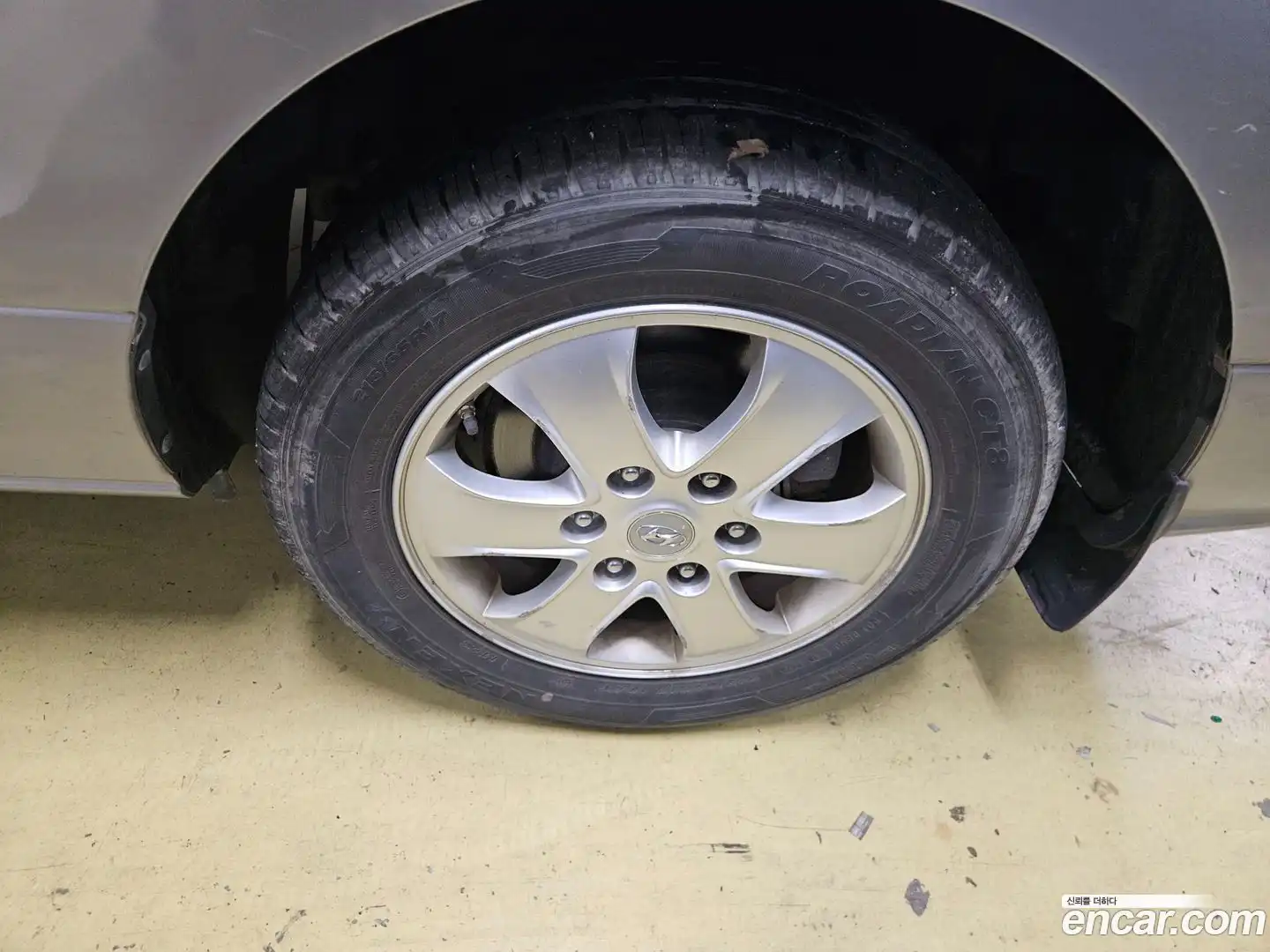 Starex Hyundai 2015.6-OPTION-020