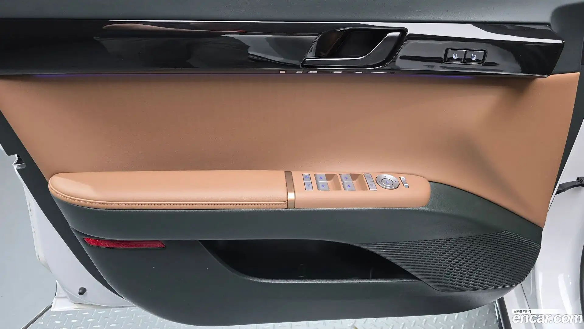 Grandeur Hyundai 2023.5-INNER-034