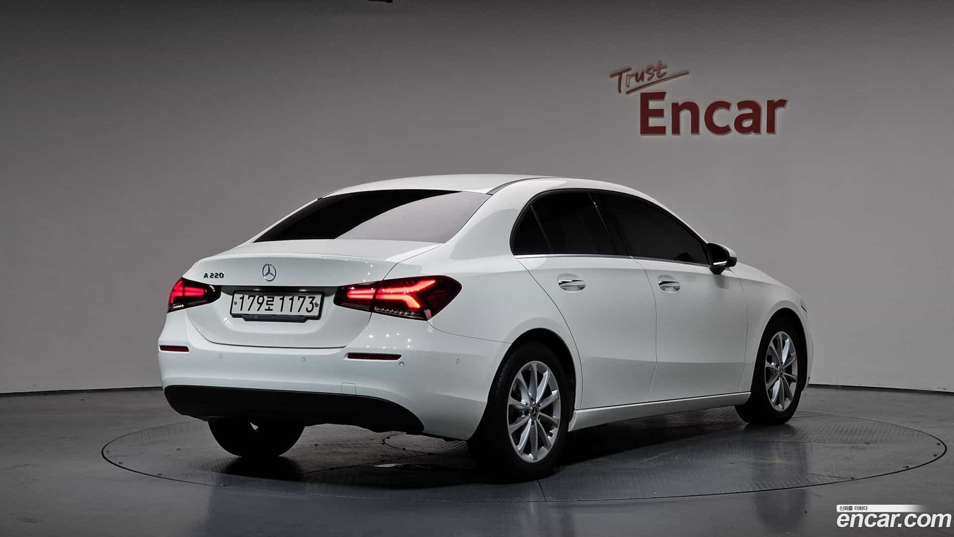 A-Class Mercedes-Benz 2020.8-OUTER-002