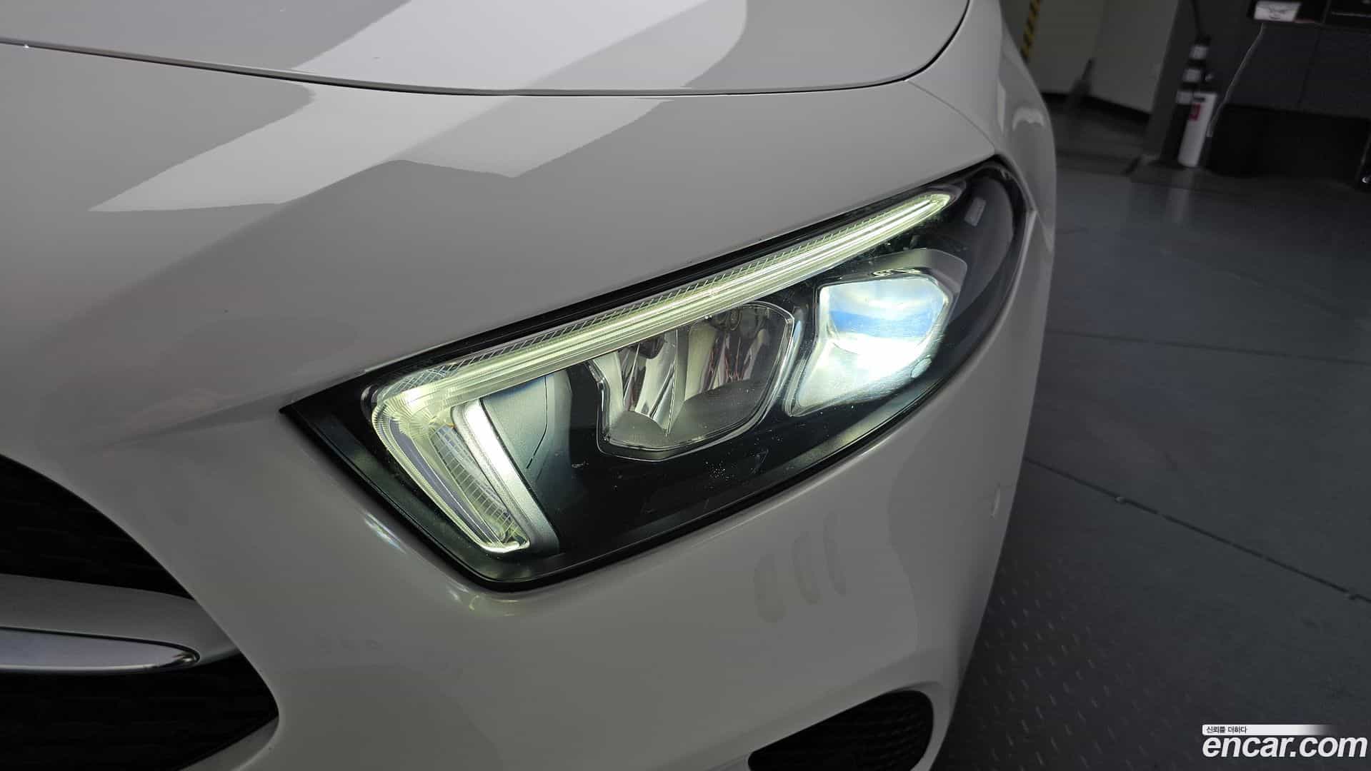 A-Class Mercedes-Benz 2020.8-OUTER-032