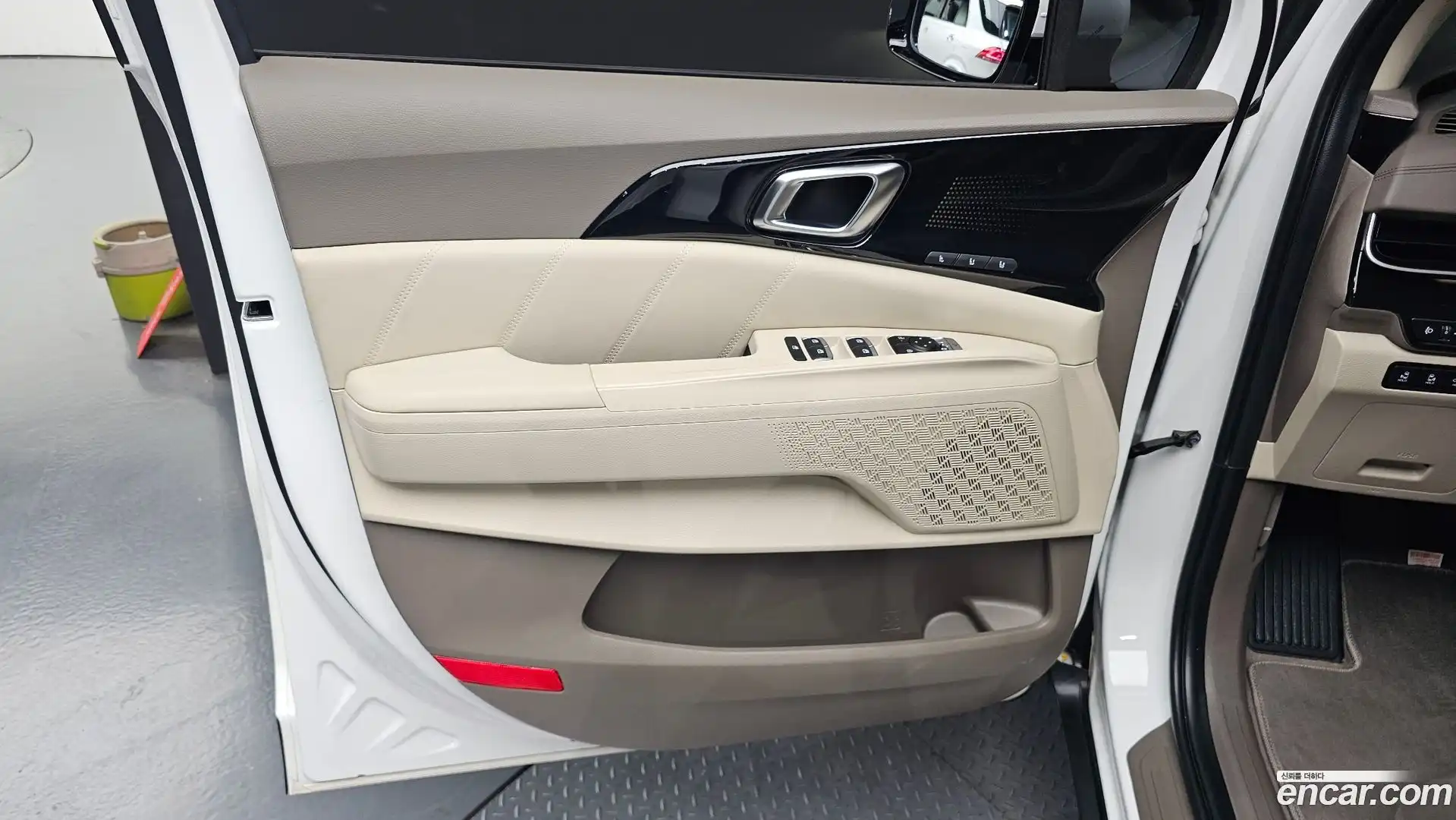 Canival Kia 2025.6-INNER-034
