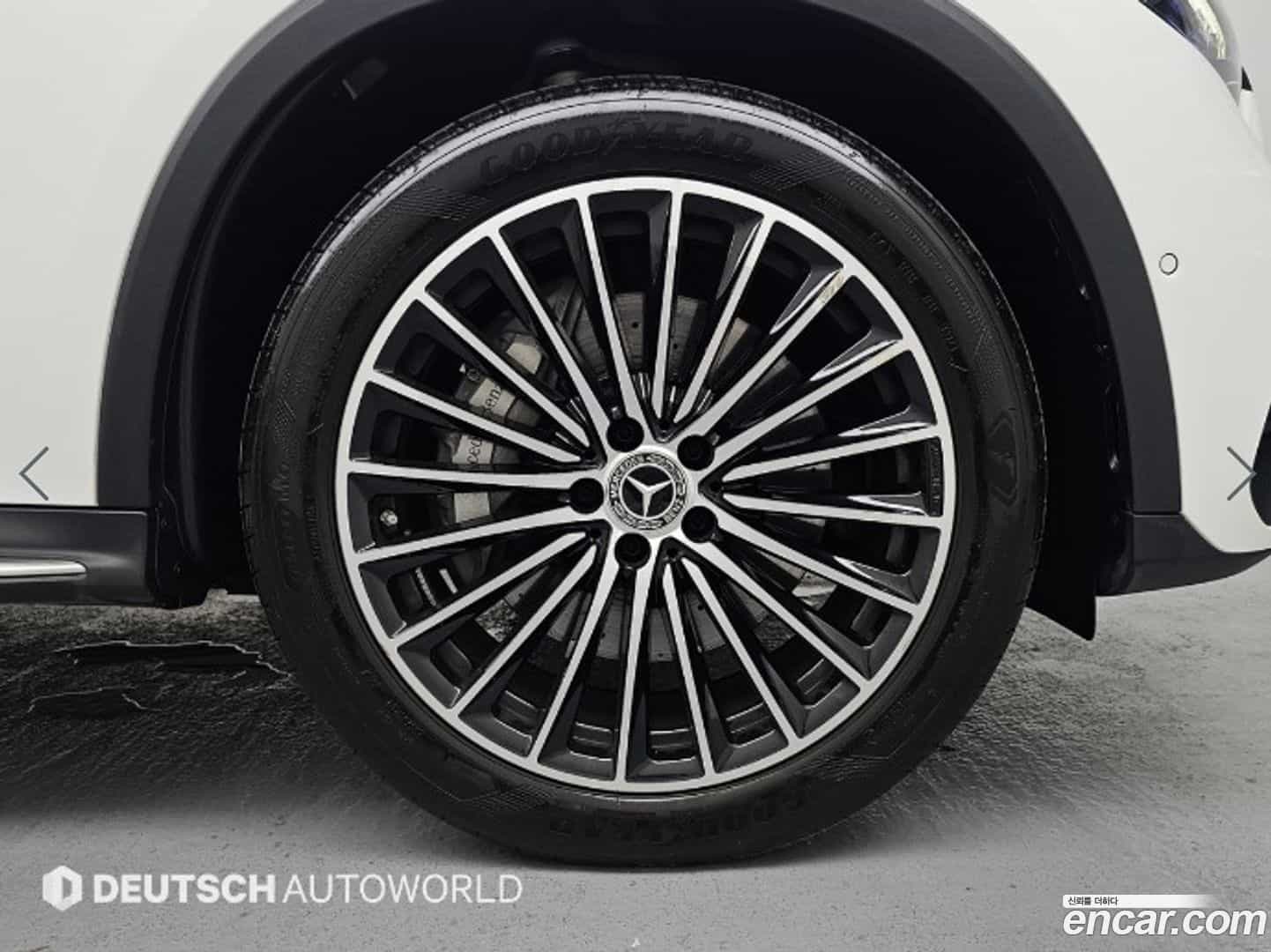 GLC-Class Mercedes-Benz 2024.4-OUTER-005