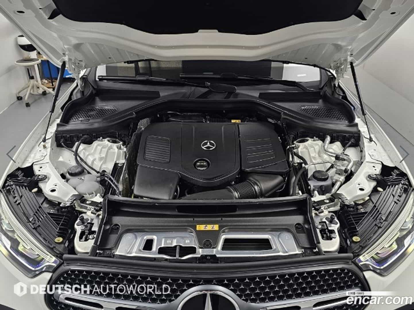 GLC-Class Mercedes-Benz 2024.4-OUTER-006