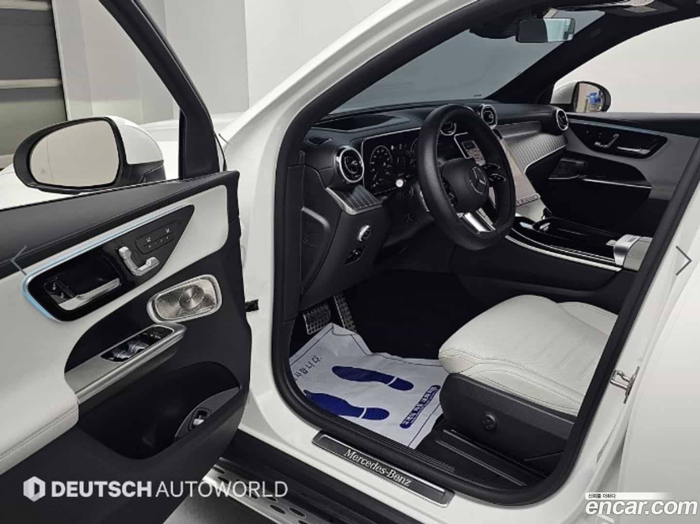 GLC-Class Mercedes-Benz 2024.4-OPTION-015