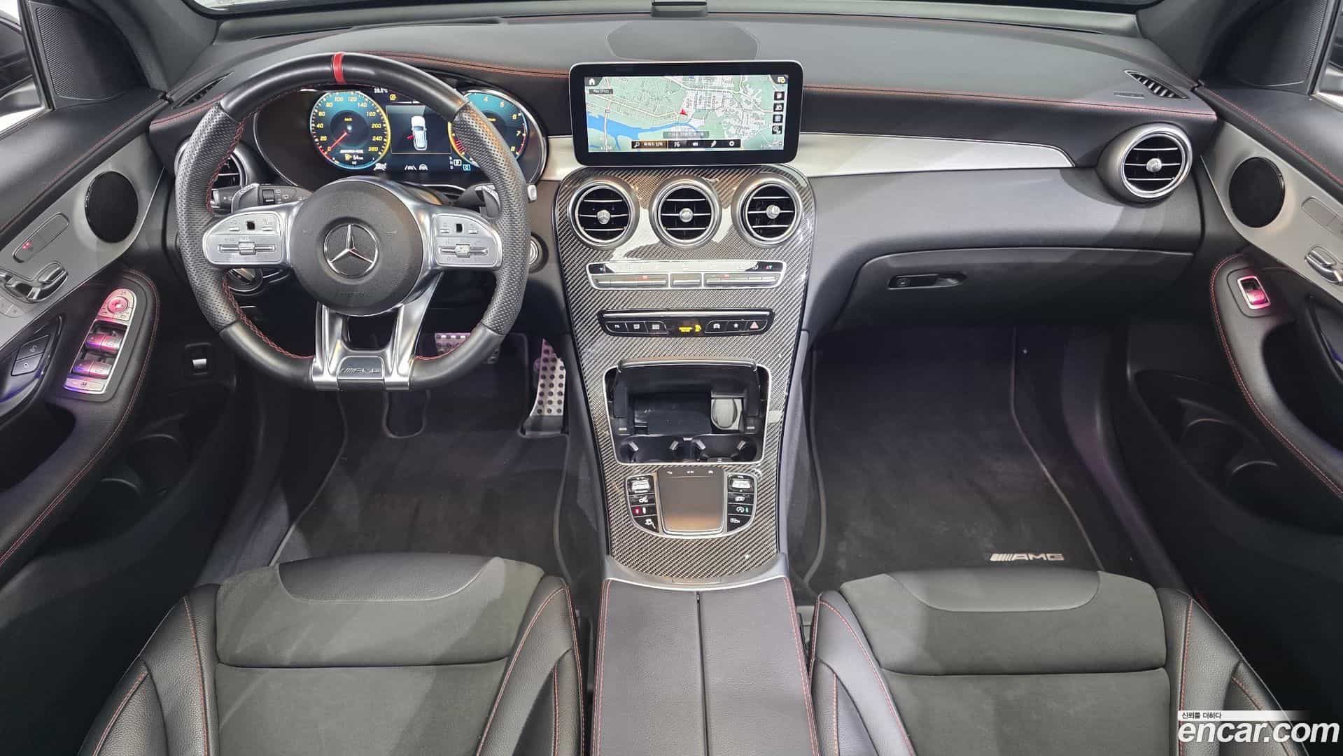 GLC-Class Mercedes-Benz 2022.2-INNER-007