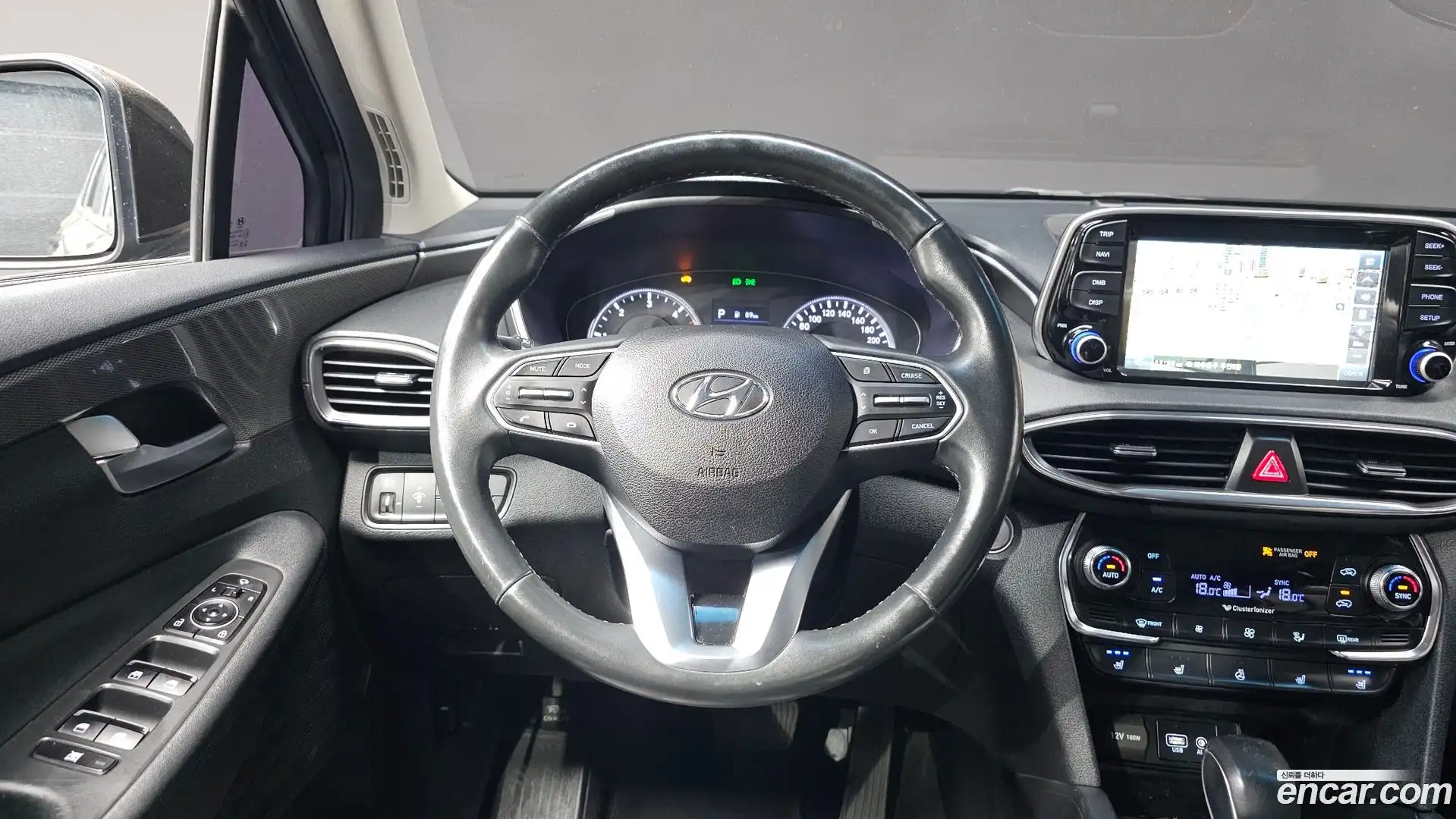 Santafe Hyundai 2019.6-OPTION-017