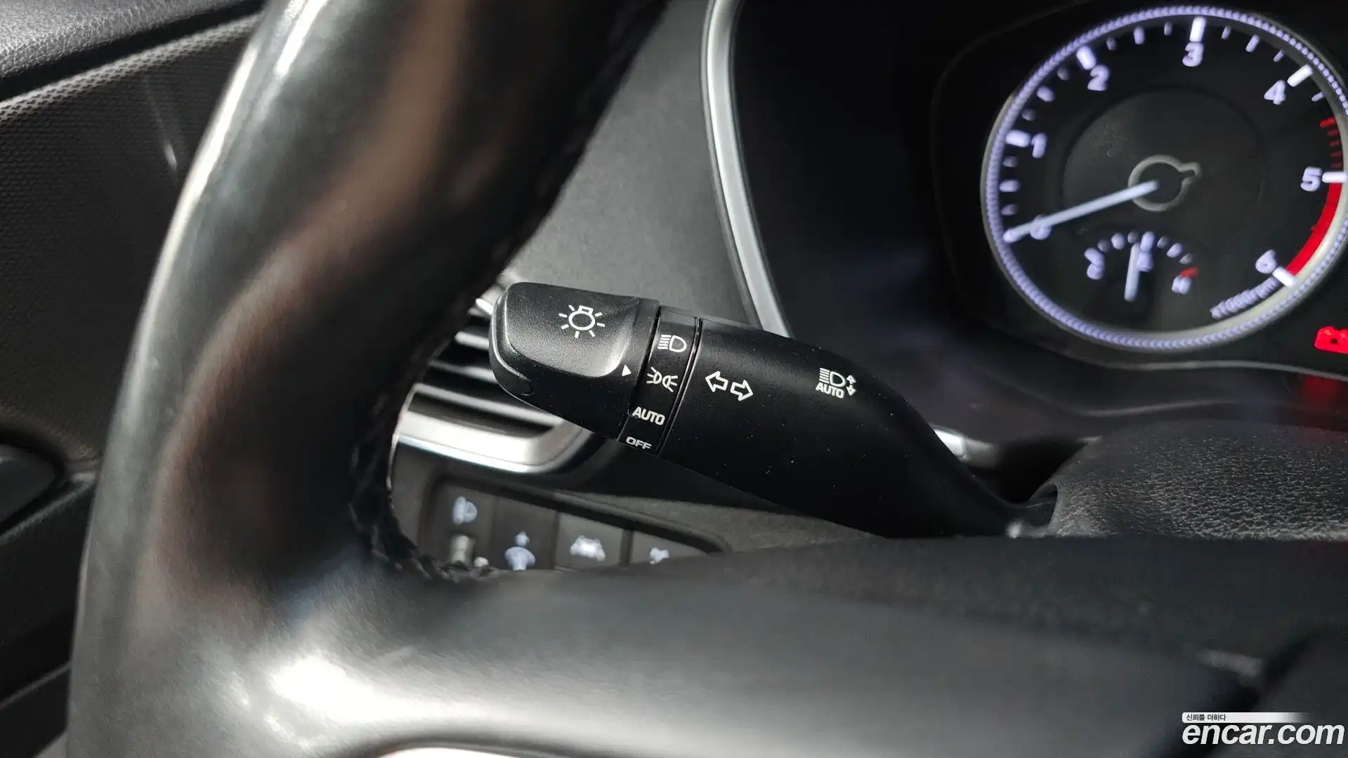 Santafe Hyundai 2019.6-OPTION-022
