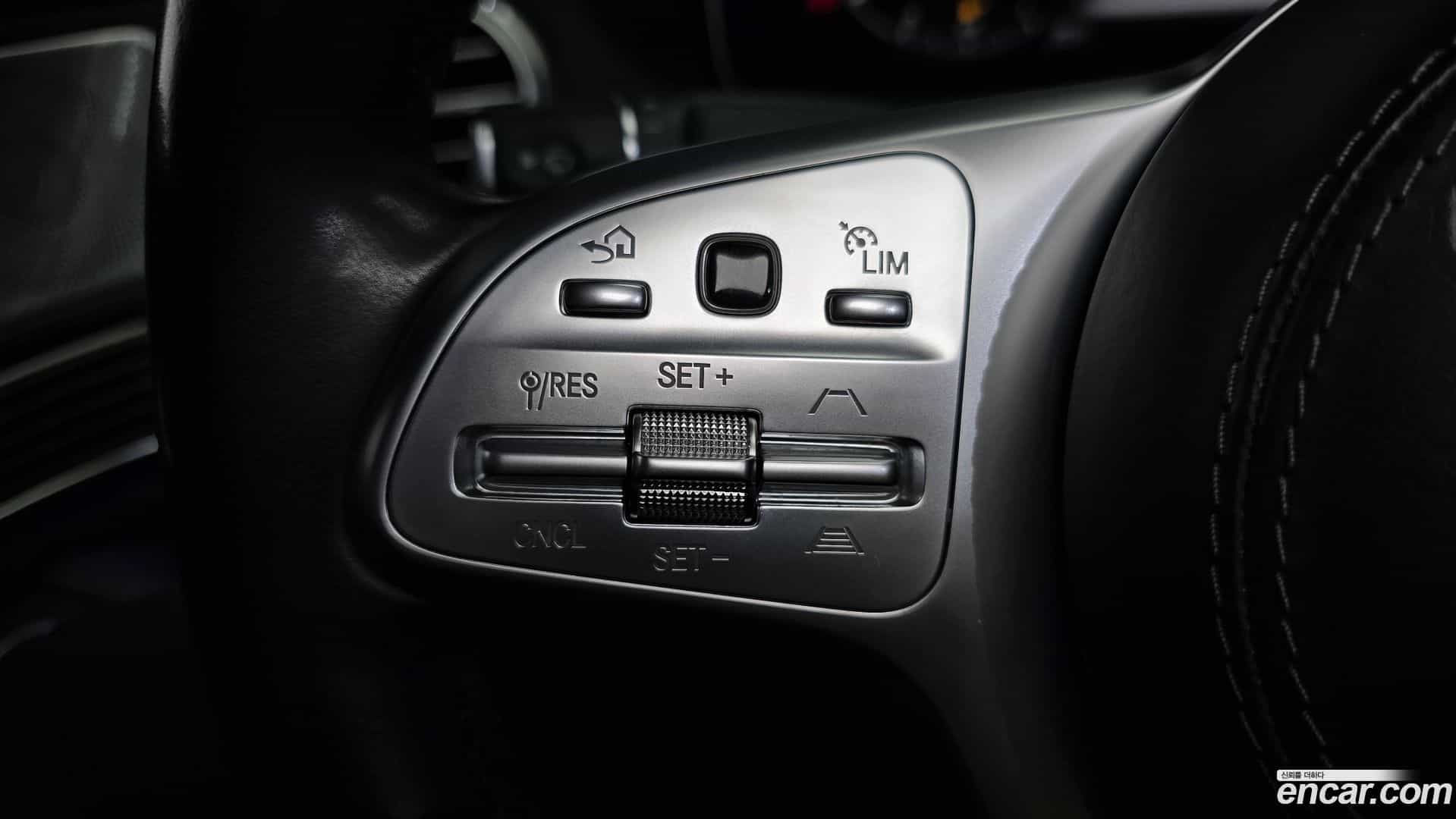 S-Class Mercedes-Benz 2018.11-OPTION-019