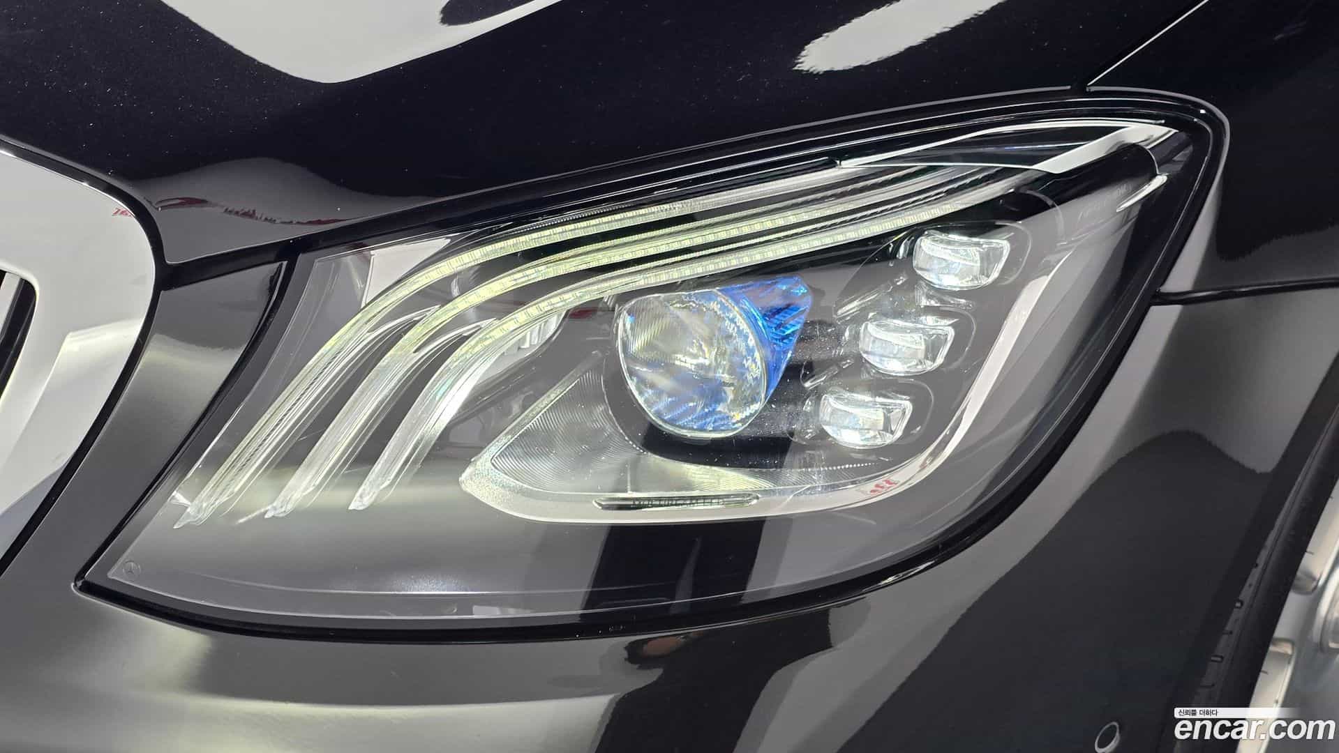S-Class Mercedes-Benz 2018.11-OUTER-032