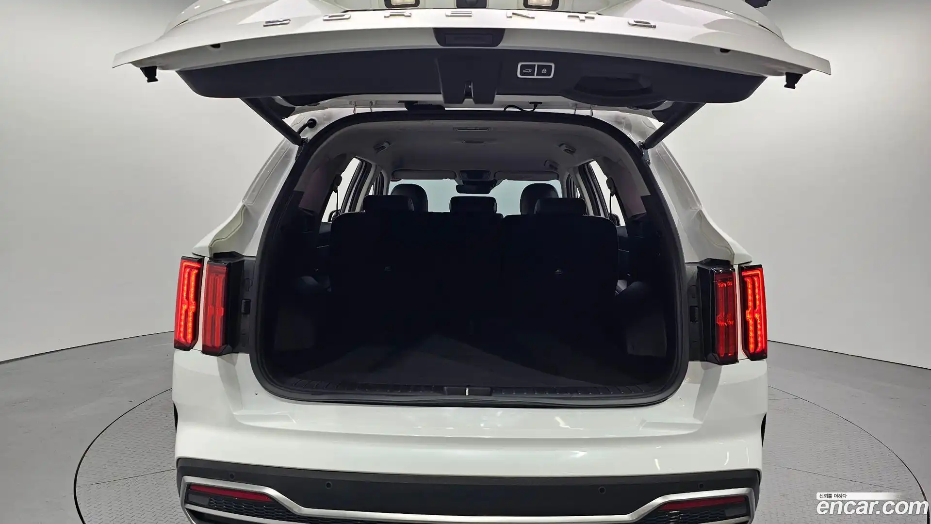 Sorento Kia 2021.3-OPTION-024