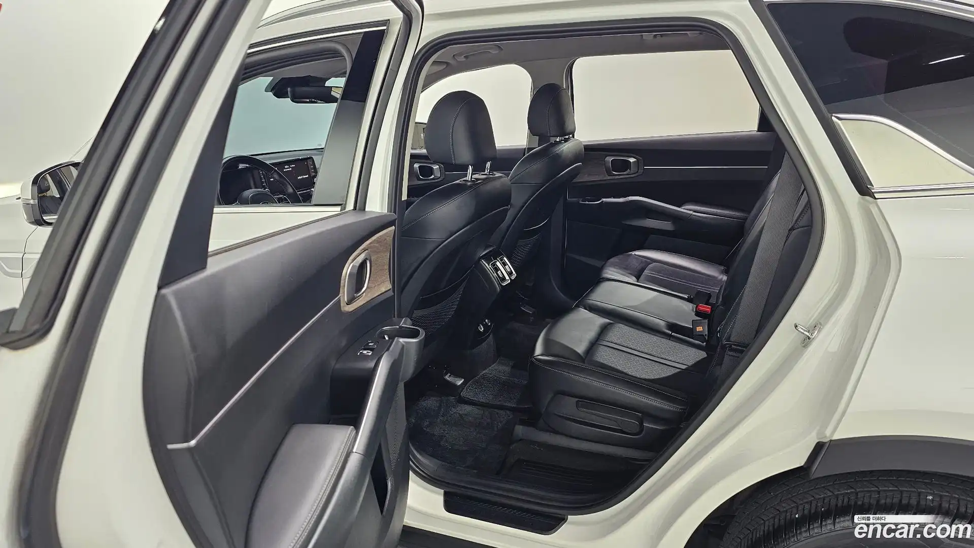Sorento Kia 2021.3-OPTION-041