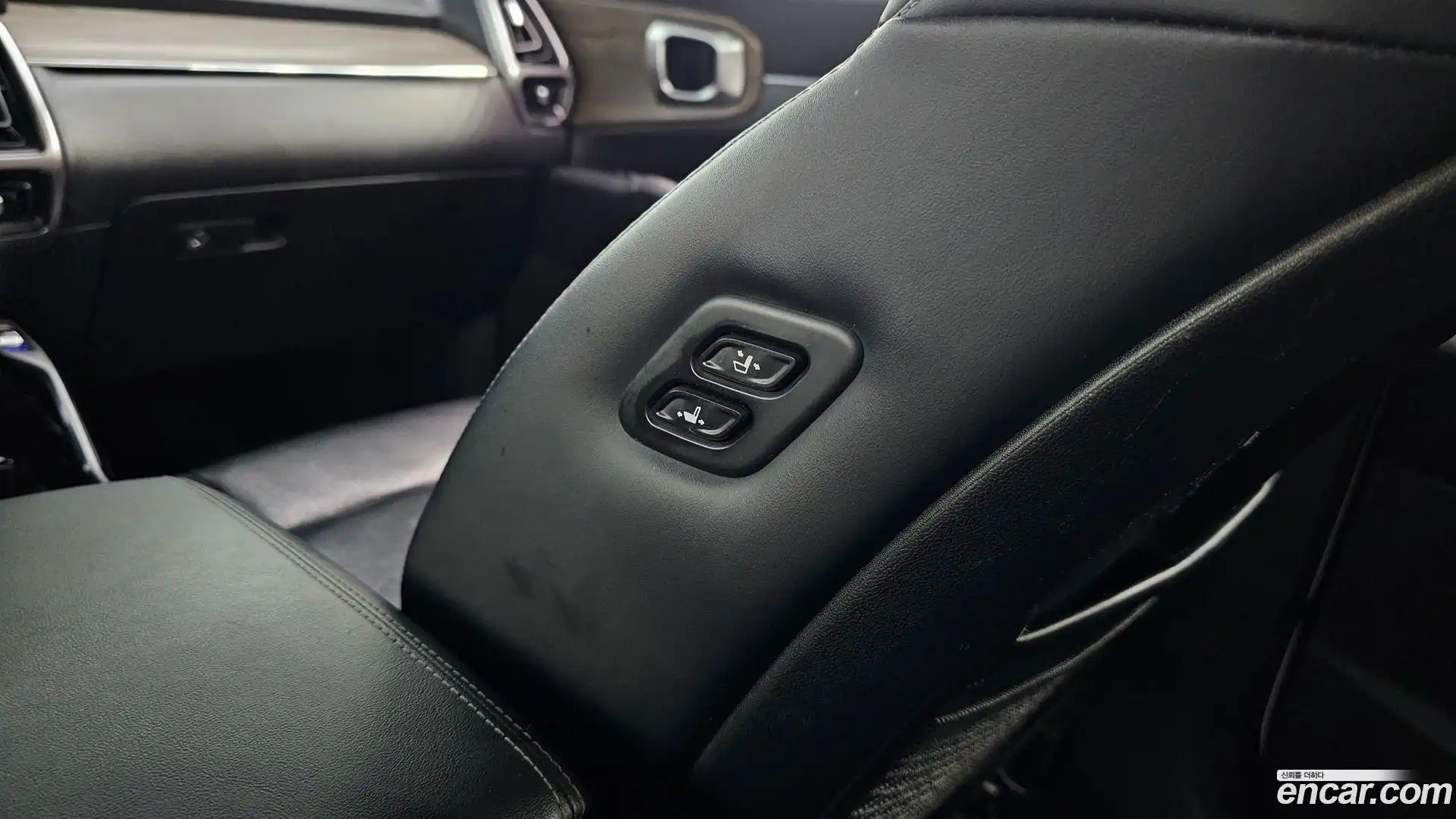 Sorento Kia 2021.3-OPTION-044