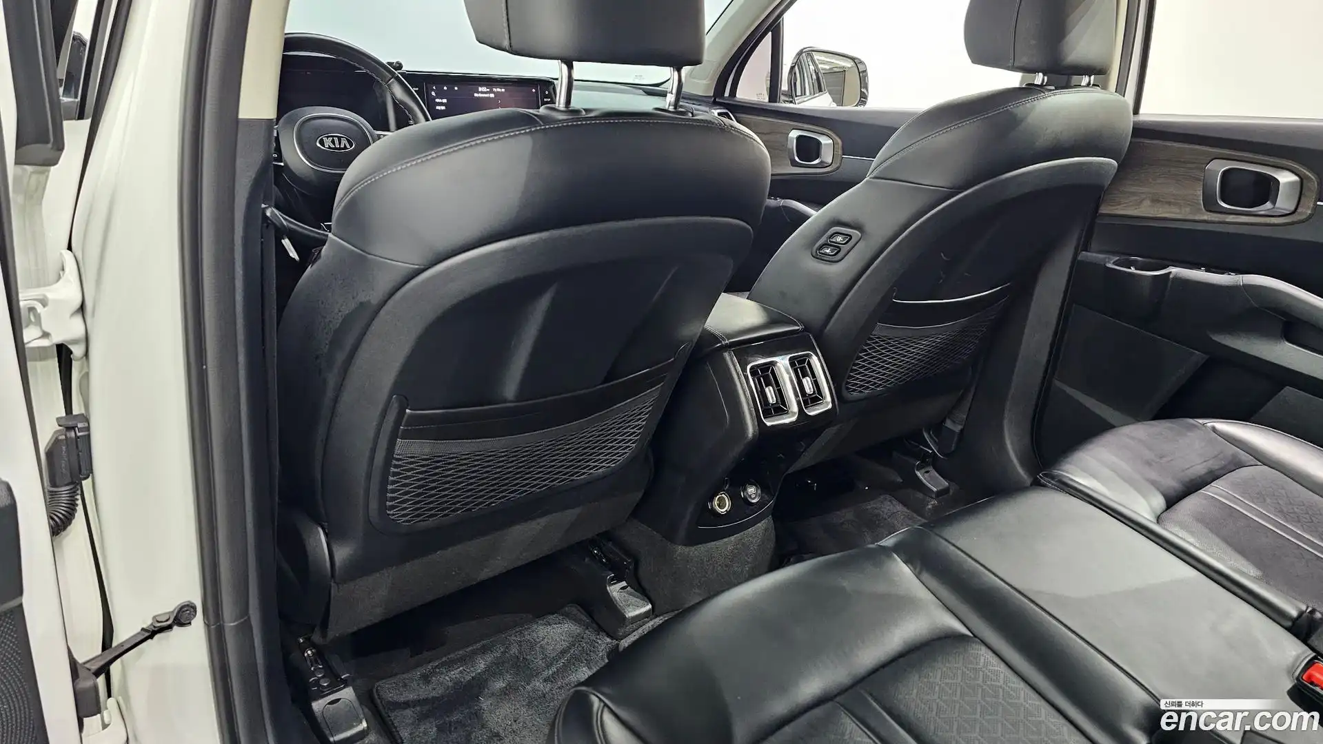 Sorento Kia 2021.3-OPTION-045