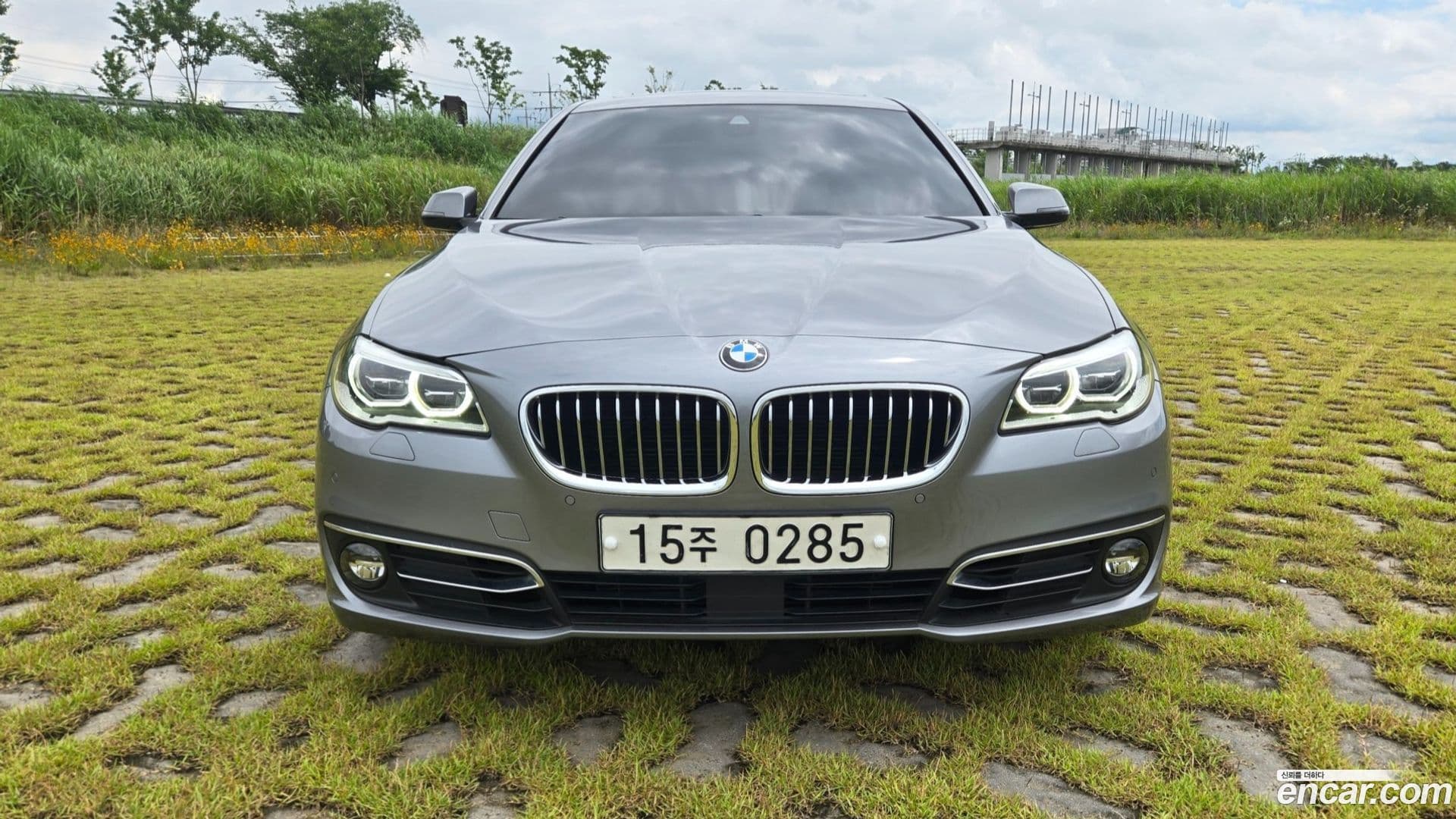 Main__Slider__Photo:5-Series BMW 2016.11-0