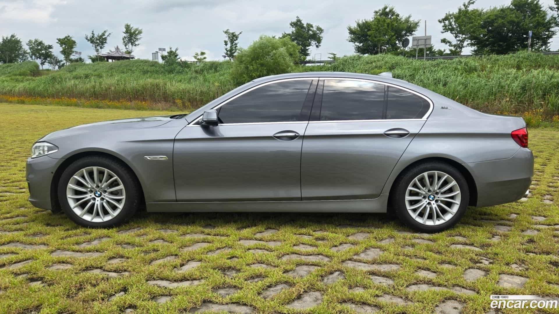 5-Series BMW 2016.11-INNER-007
