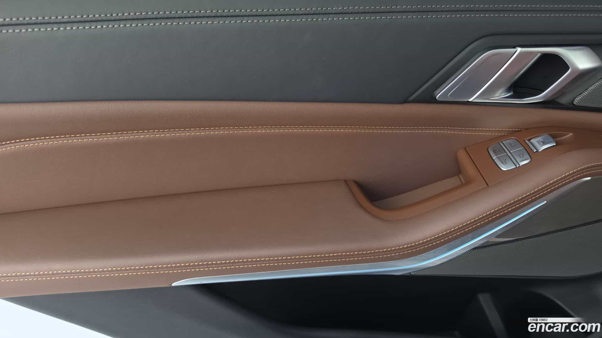 X7 BMW 2023.1-INNER-035