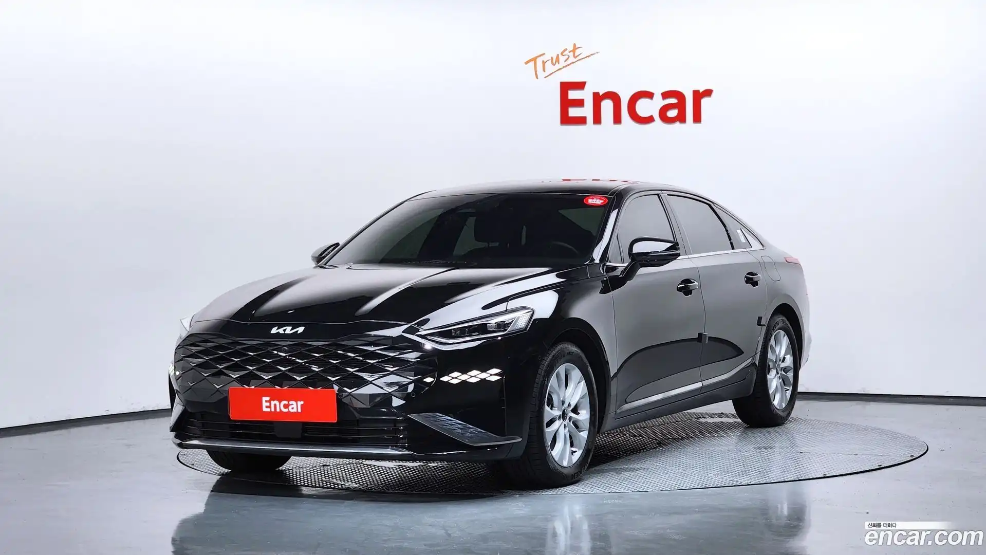 K8 Kia 2023.4-OUTER-001