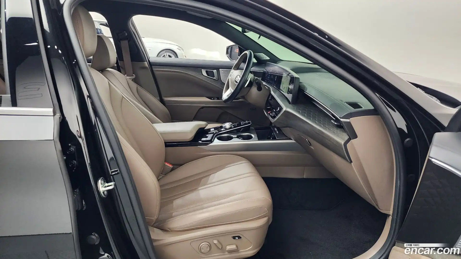 K8 Kia 2023.4-INNER-036