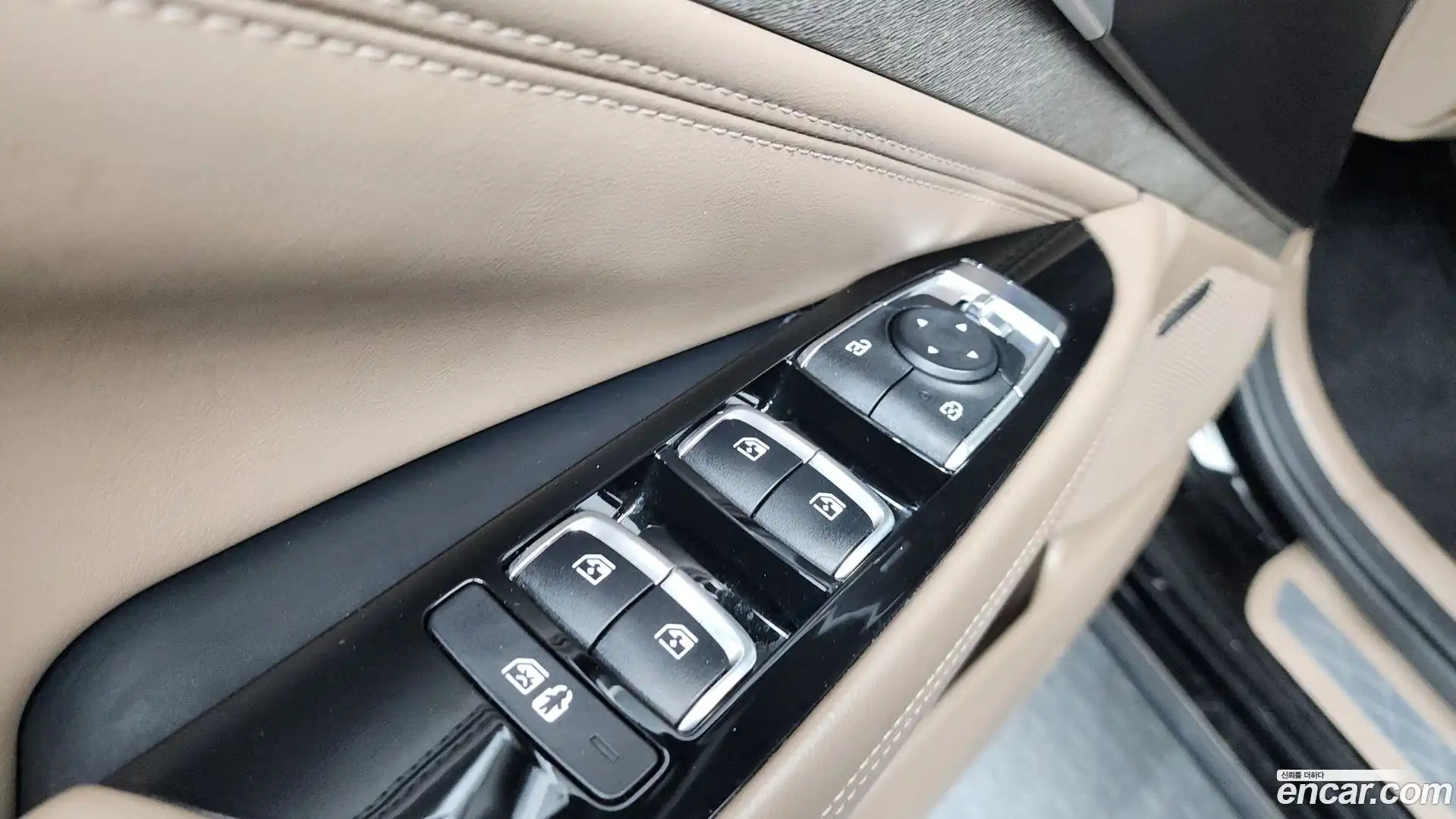 K8 Kia 2023.4-OPTION-051