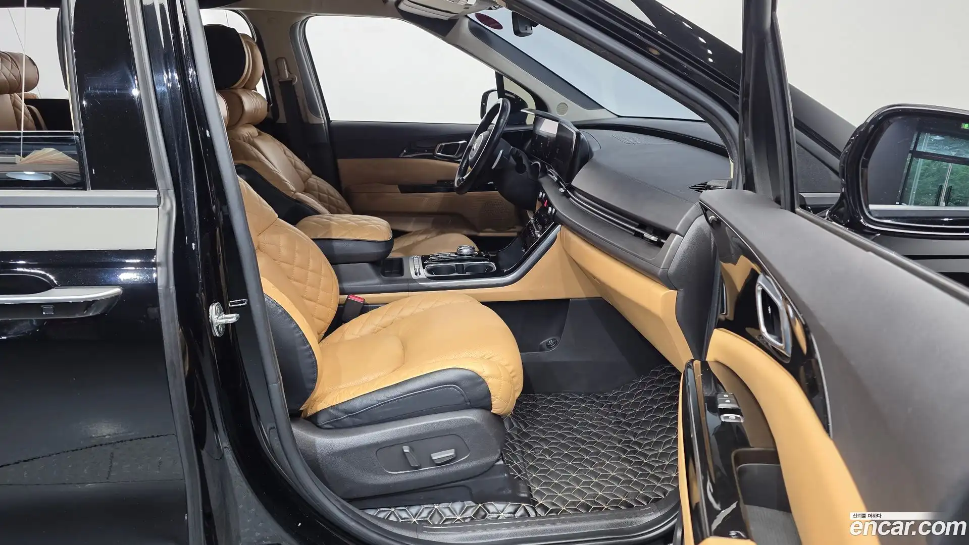 Canival Kia 2021.6-OPTION-015