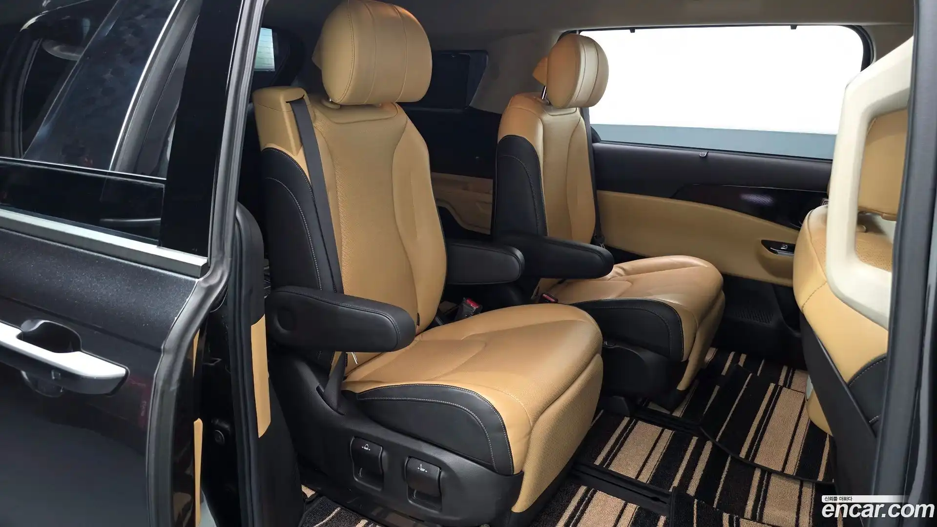 Canival Kia 2021.2-OPTION-015