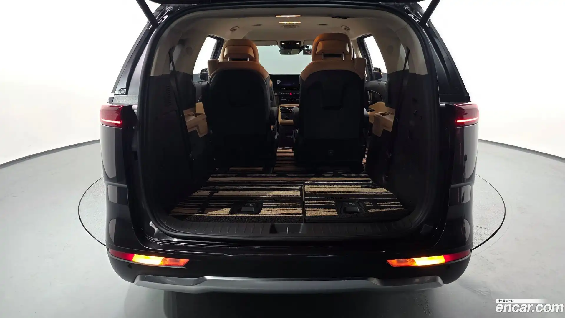 Canival Kia 2021.2-OPTION-024