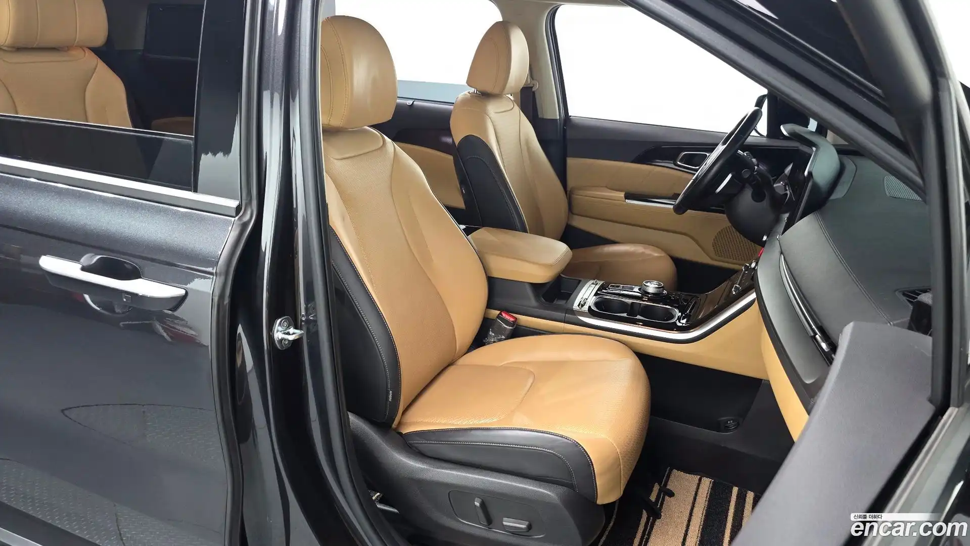 Canival Kia 2021.2-INNER-036