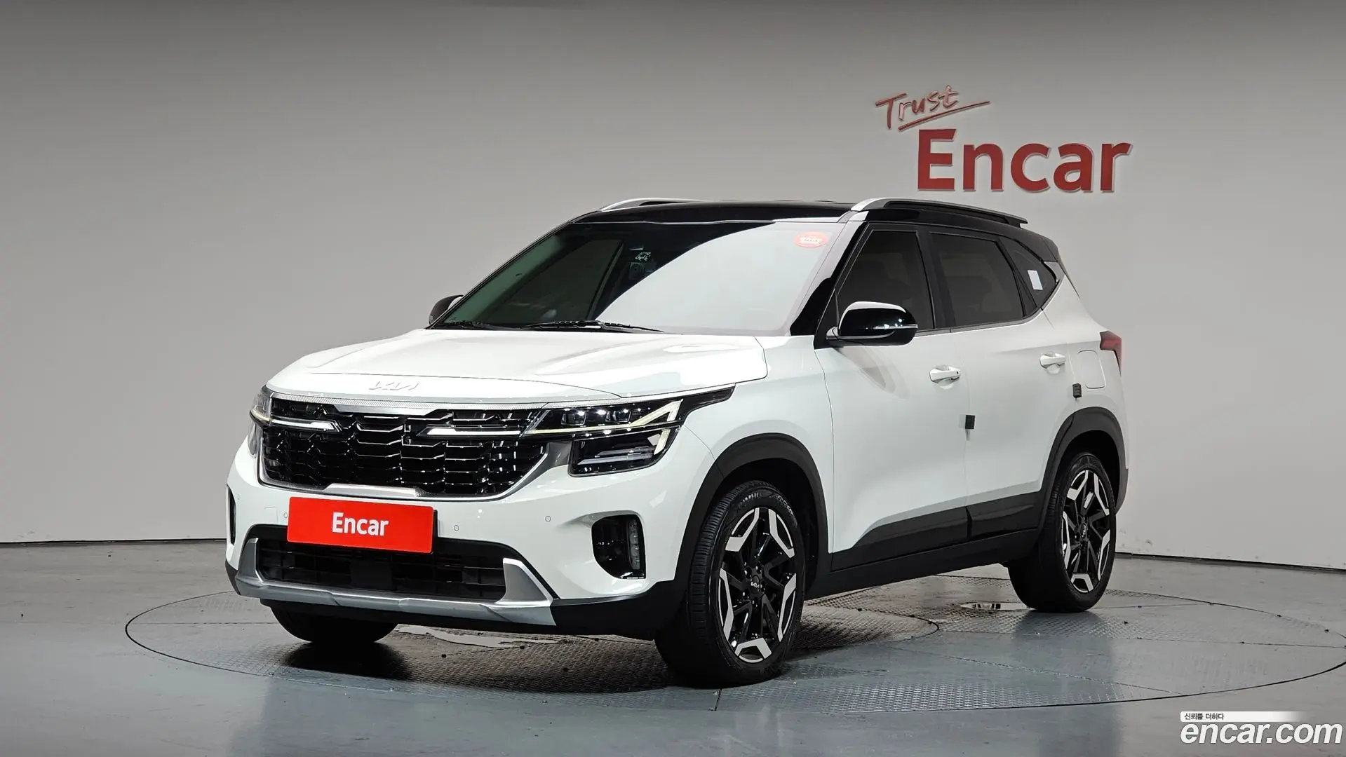 Main__Slider__Photo:Seltos Kia 2022.10-0