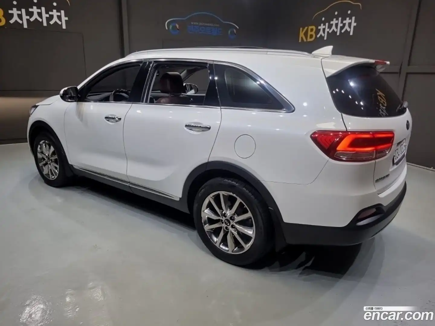 Sorento Kia 2016.6-OUTER-003