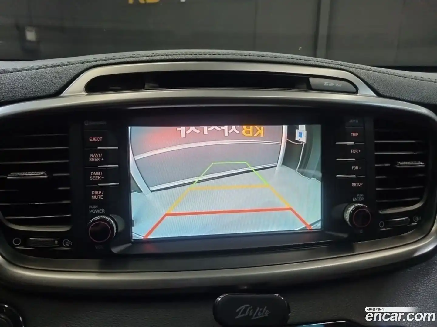 Sorento Kia 2016.6-OPTION-015
