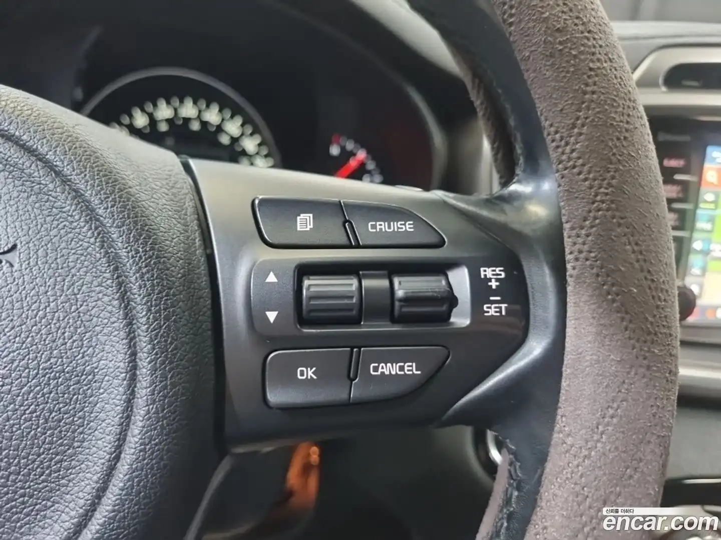 Sorento Kia 2016.6-OPTION-017