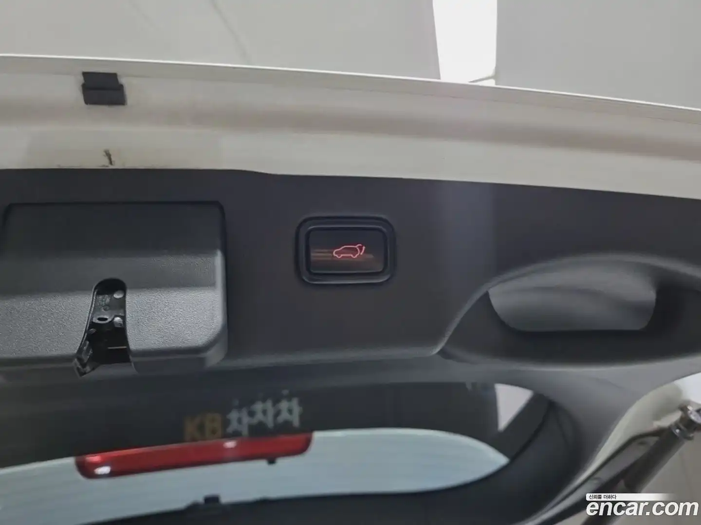 Sorento Kia 2016.6-OPTION-023