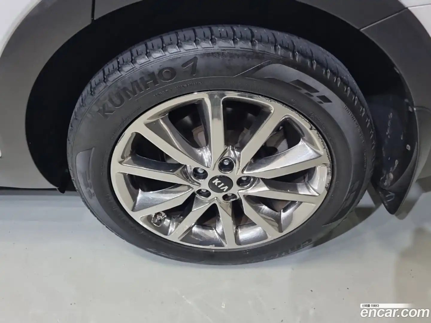 Sorento Kia 2016.6-OPTION-024