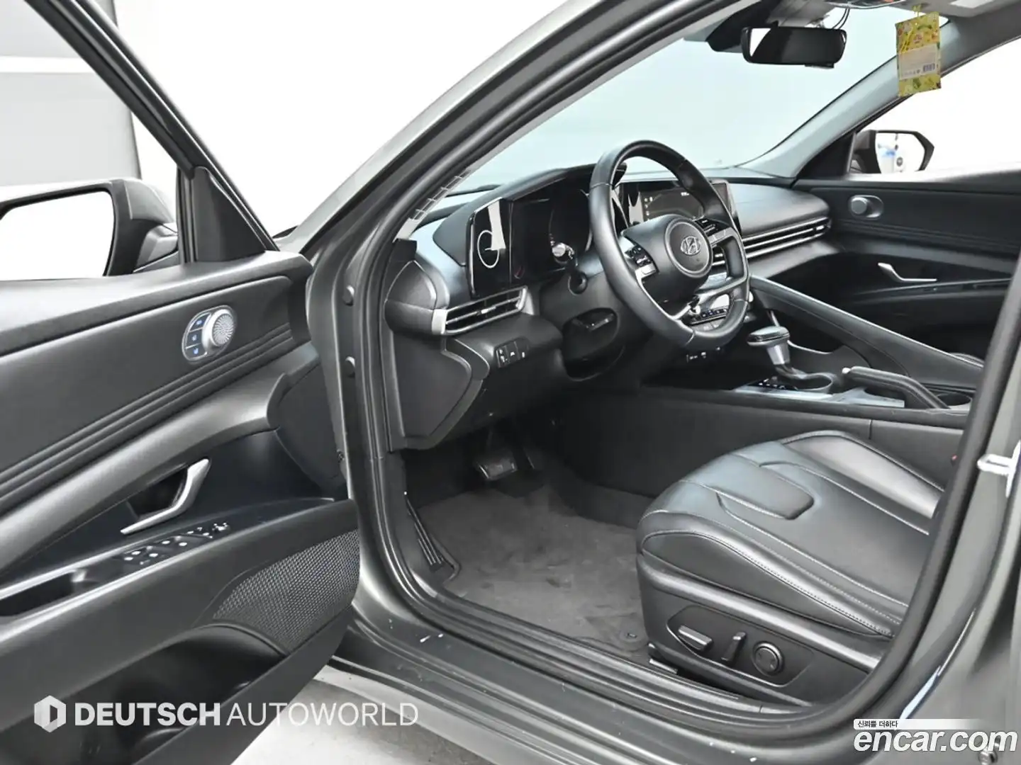 AVANTE Hyundai 2022.4-OPTION-015