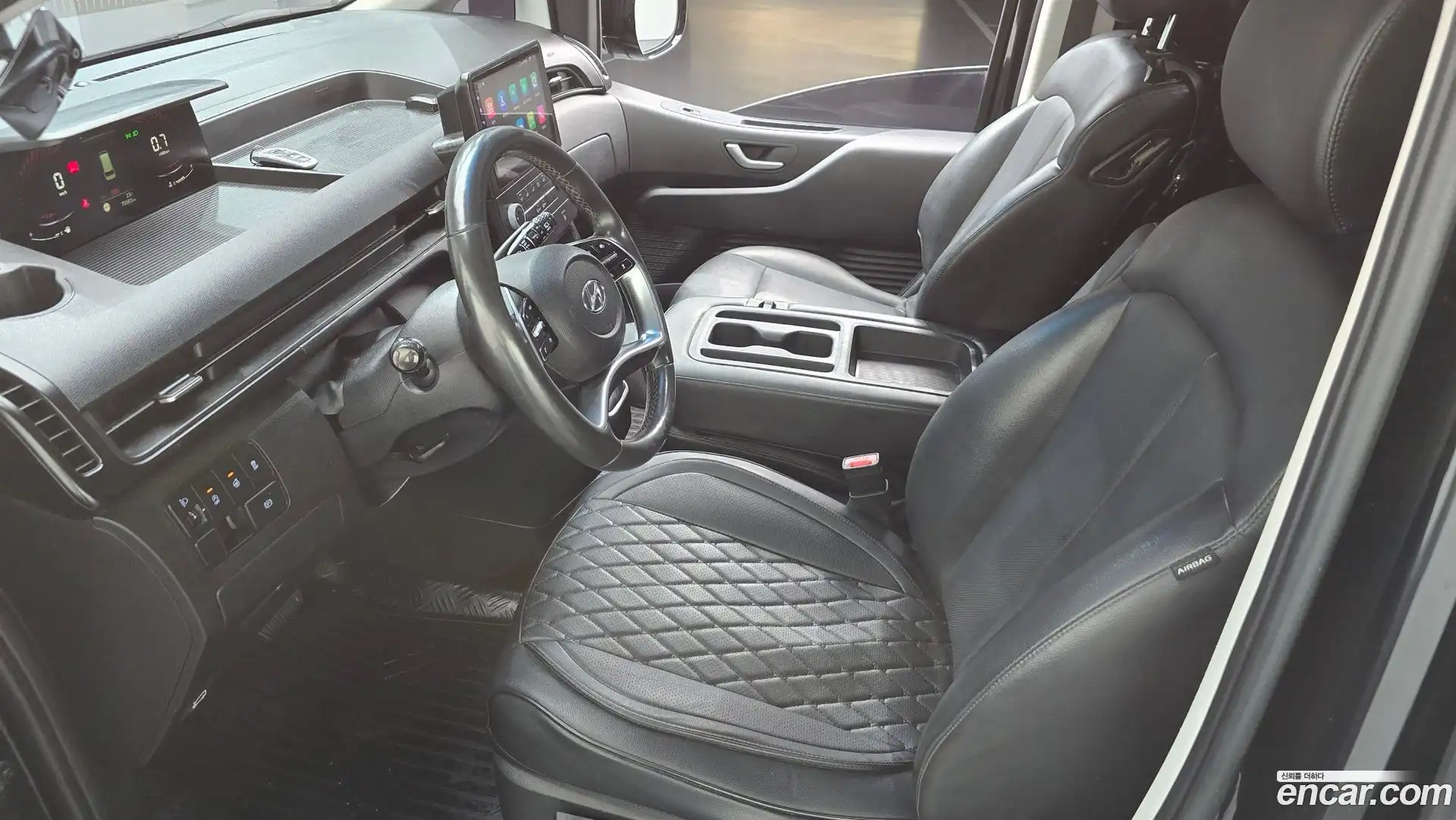 Staria Hyundai 2021.5-INNER-007