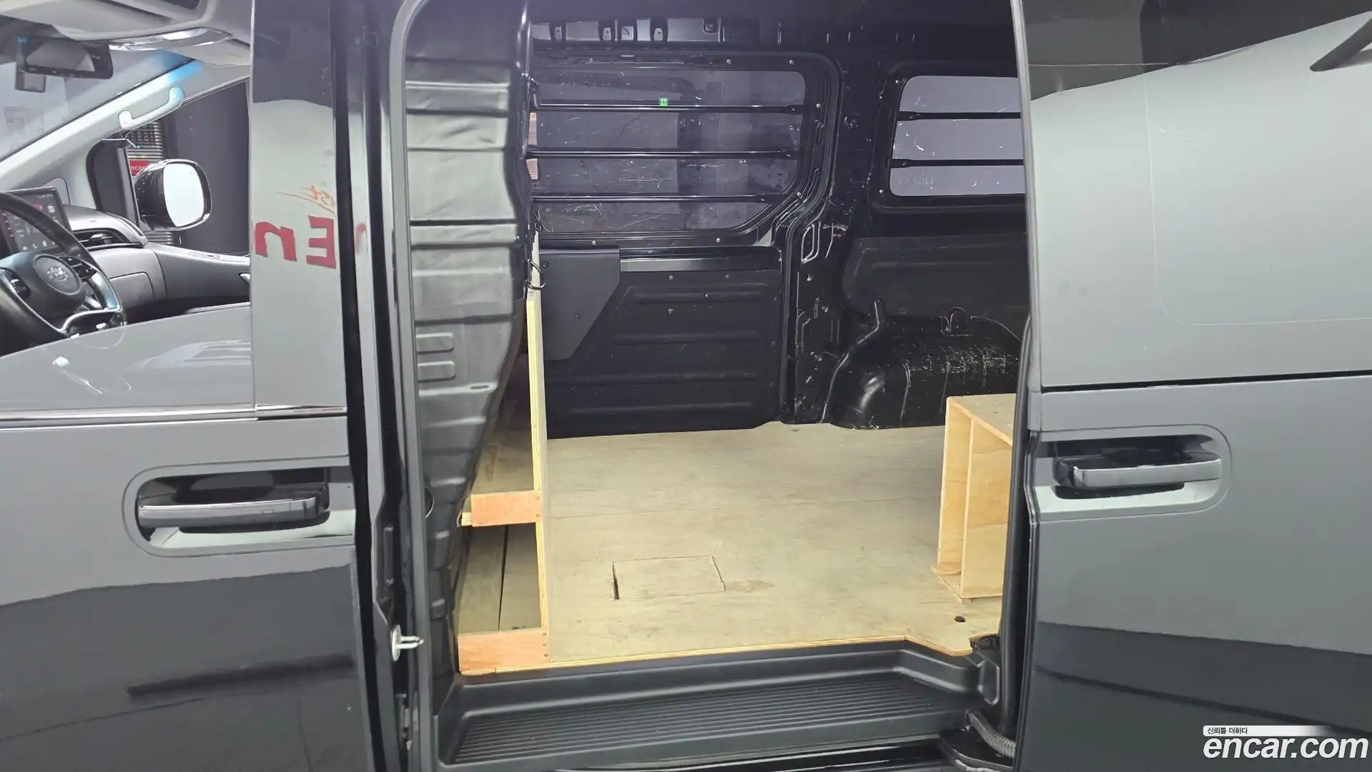 Staria Hyundai 2021.5-INNER-036