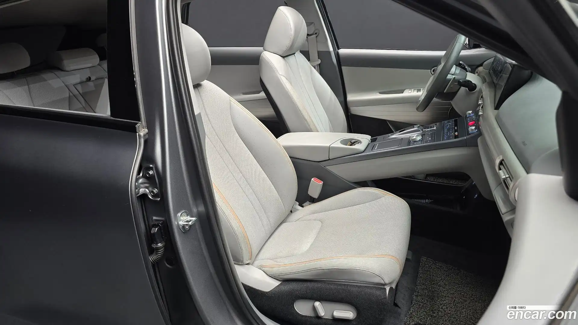 Nexo Hyundai 2022.1-INNER-036