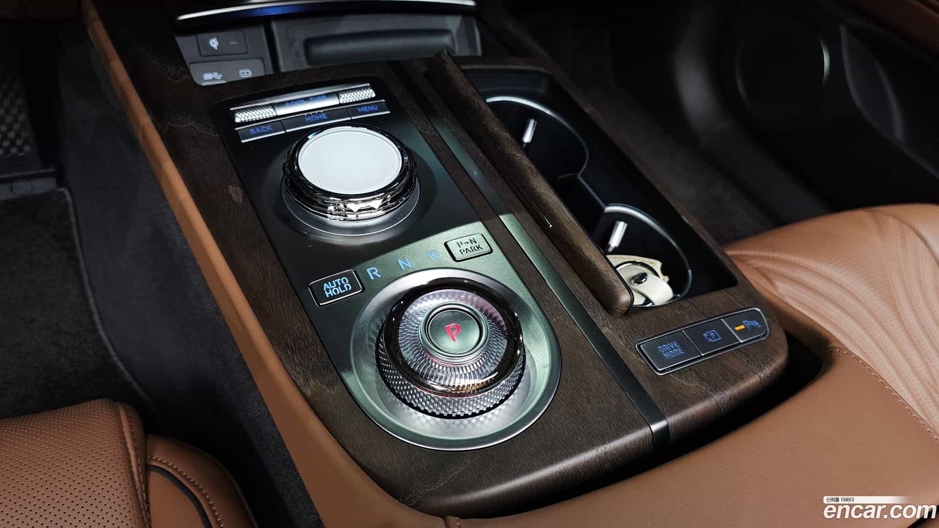 G80 Genesis 2023.0-INNER-009