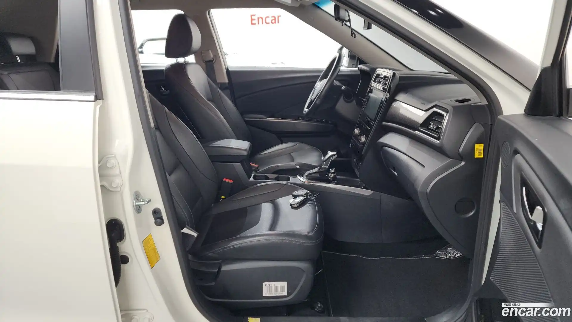 TIBOLI KG Mobility 2019.10-INNER-036