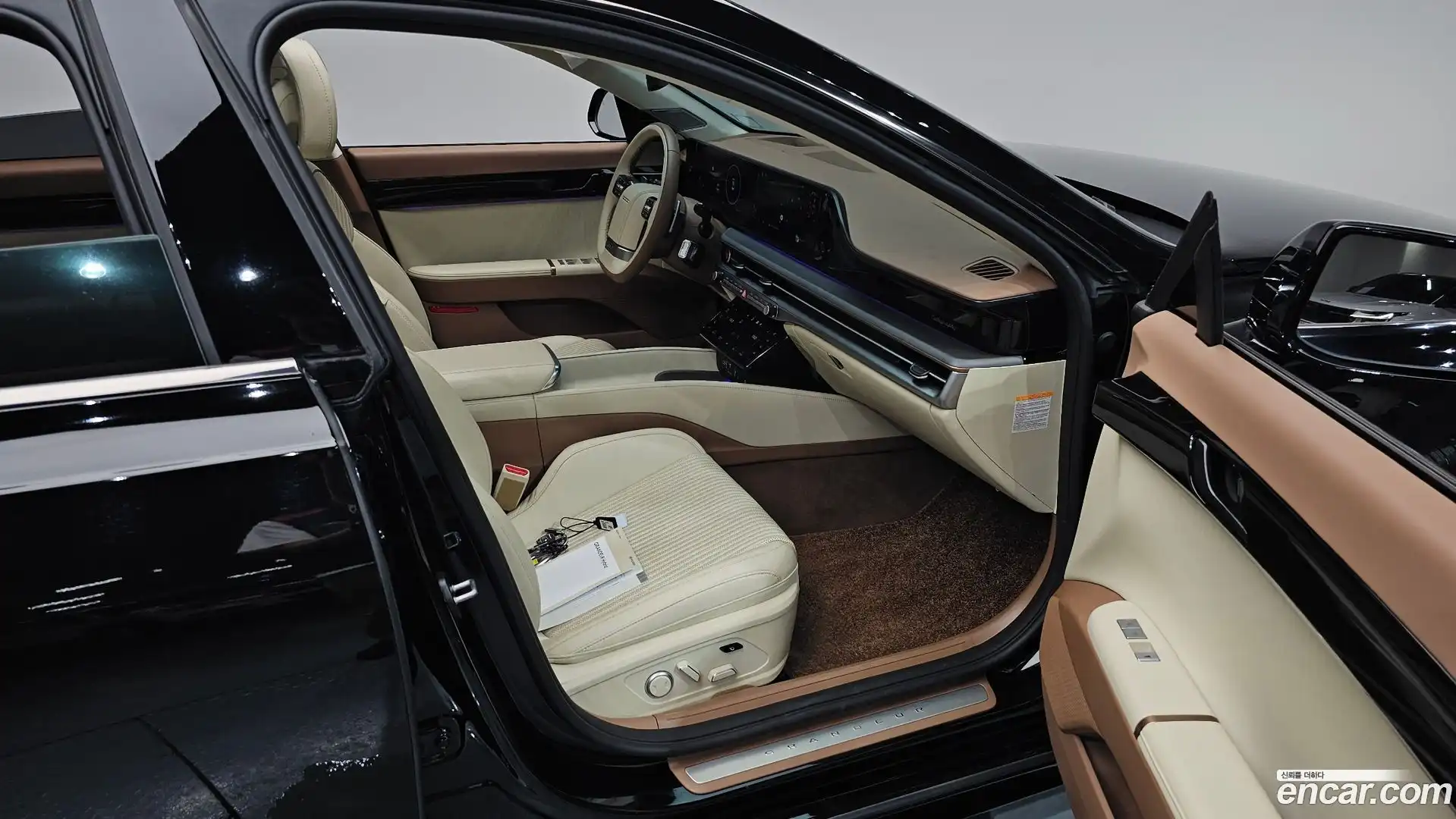 Grandeur Hyundai 2024.1-OPTION-015