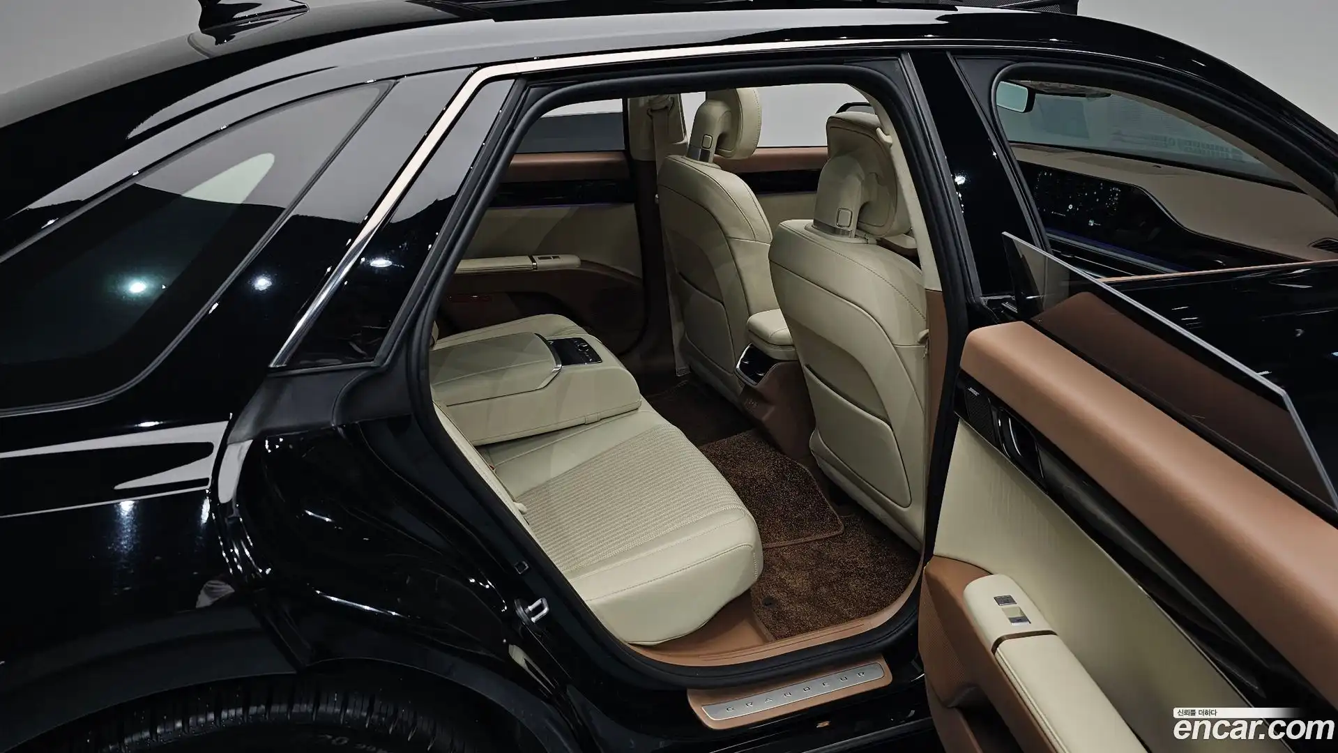 Grandeur Hyundai 2024.1-OPTION-016