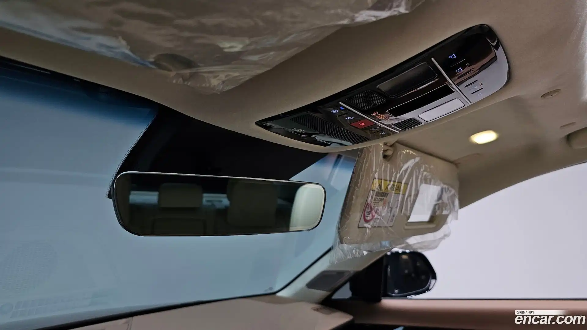 Grandeur Hyundai 2024.1-OPTION-048