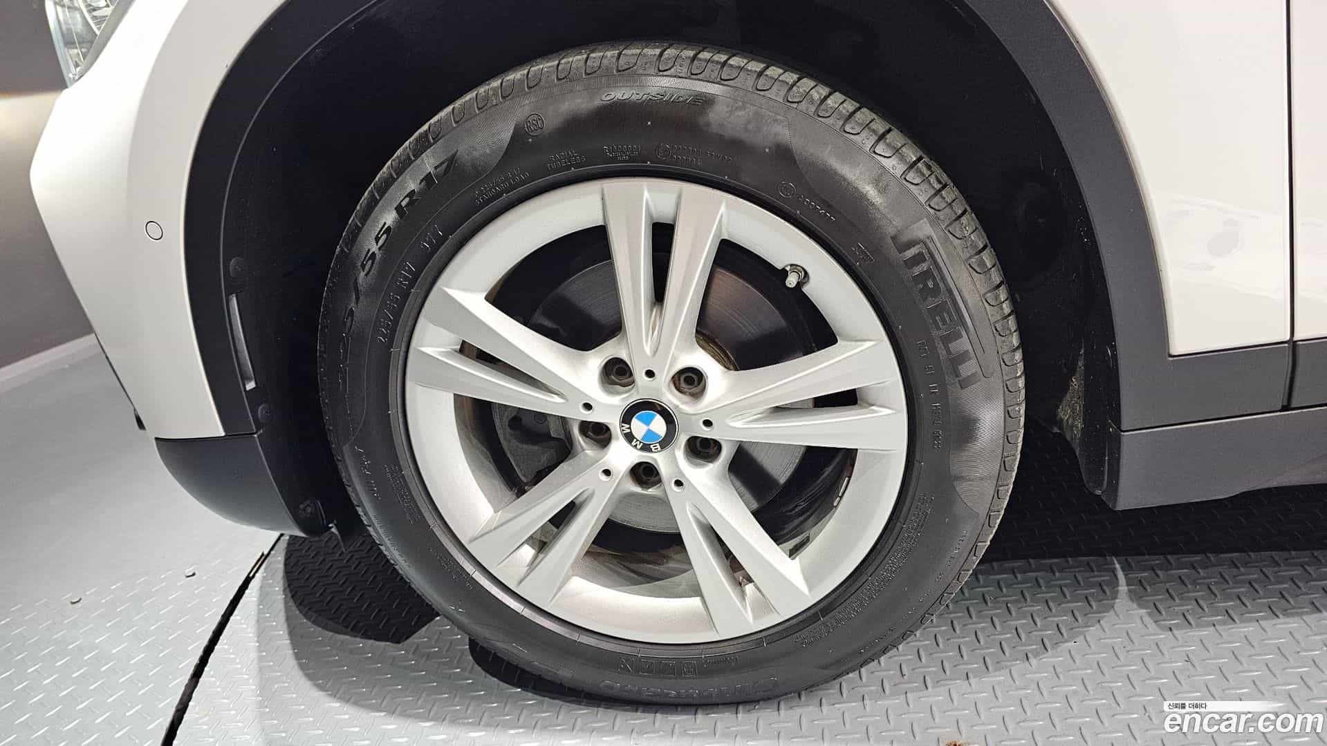 X1 BMW 2017.7-OUTER-005