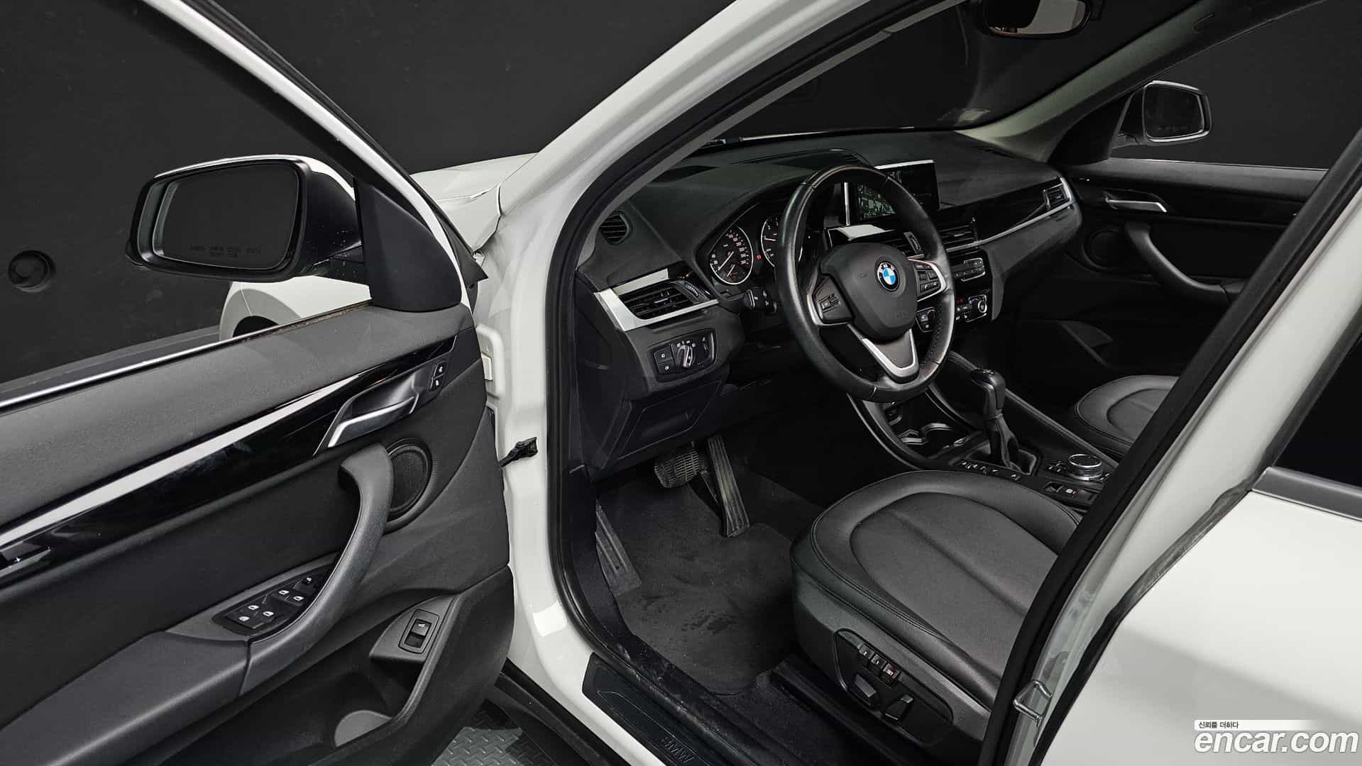 X1 BMW 2017.7-INNER-010